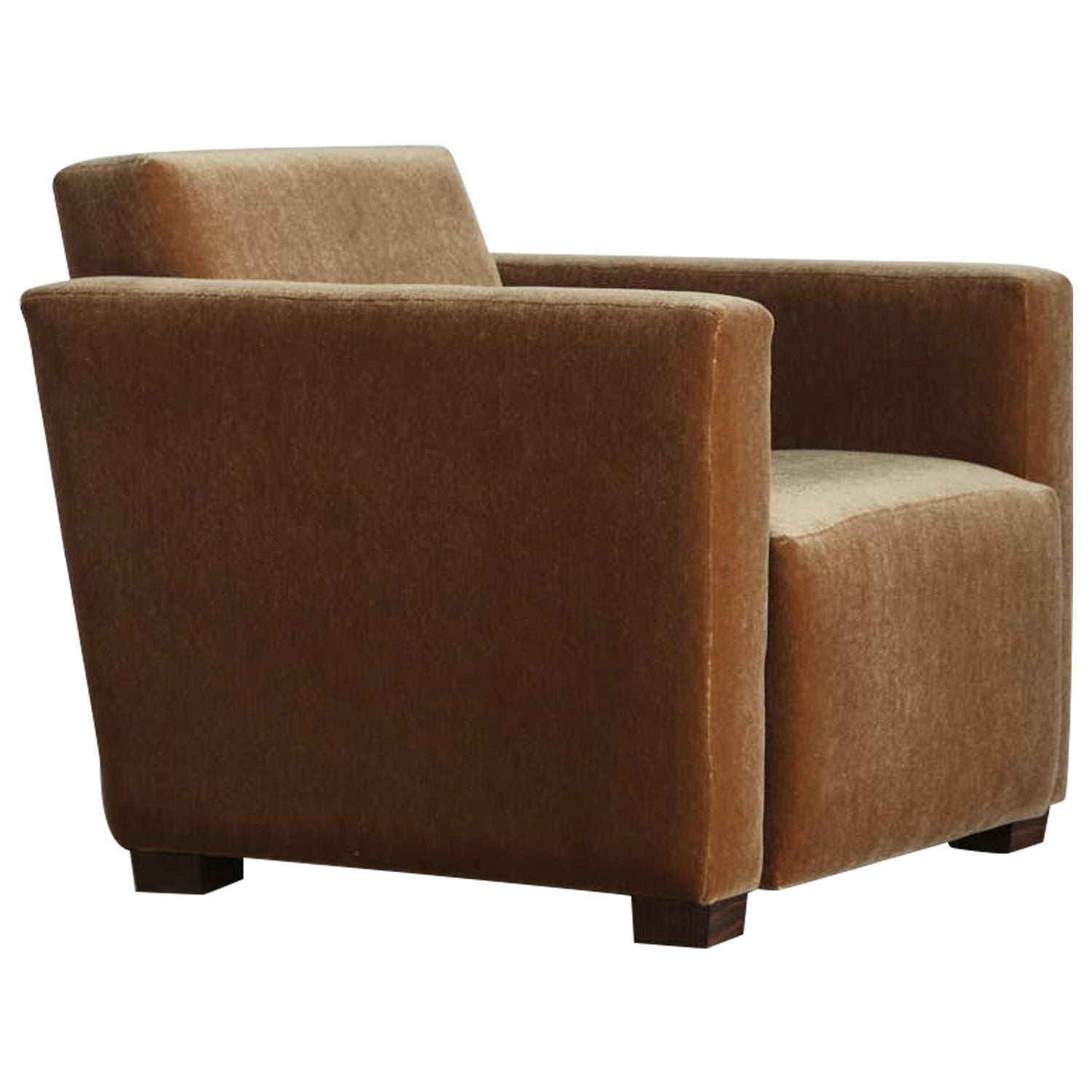 https://a.1stdibscdn.com/an-angular-armchair-upholstered-in-com-for-sale/1121189/f_458895921752674170114/45889592_datamatics.jpg