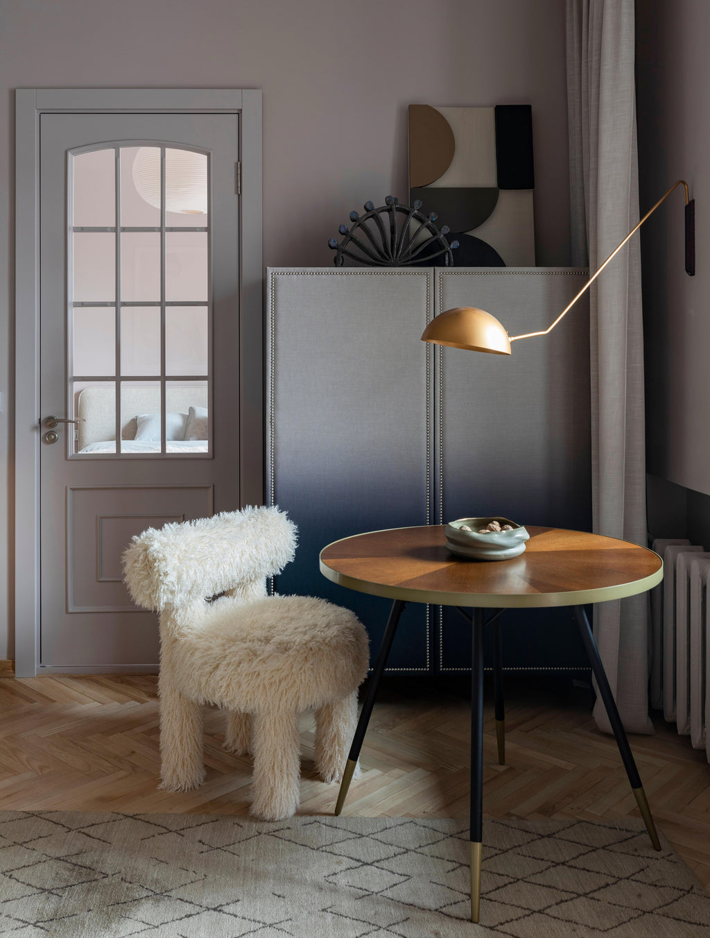 https://a.1stdibscdn.com/contemporary-dining-chair-fluffy-by-noom-gropius-cs1-for-sale-picture-4/32076752/f_391280221712229175900/460A9859_1_master_master.jpg