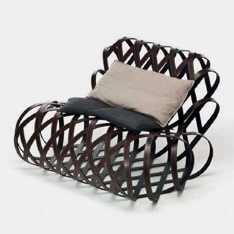https://a.1stdibscdn.com/contemporary-armchair-made-of-steel-frame-covered-with-saddle-leather-for-sale-picture-7/f_27693/f_434381121738492101329/462457887_8393859390669252_914494547298207824_n_master.jpg