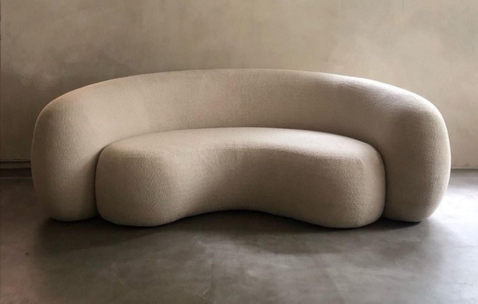 https://a.1stdibscdn.com/circular-sofa-by-karstudio-for-sale-picture-2/f_12192/f_327068121676044267474/46464_2_Personalizado__master.jpg