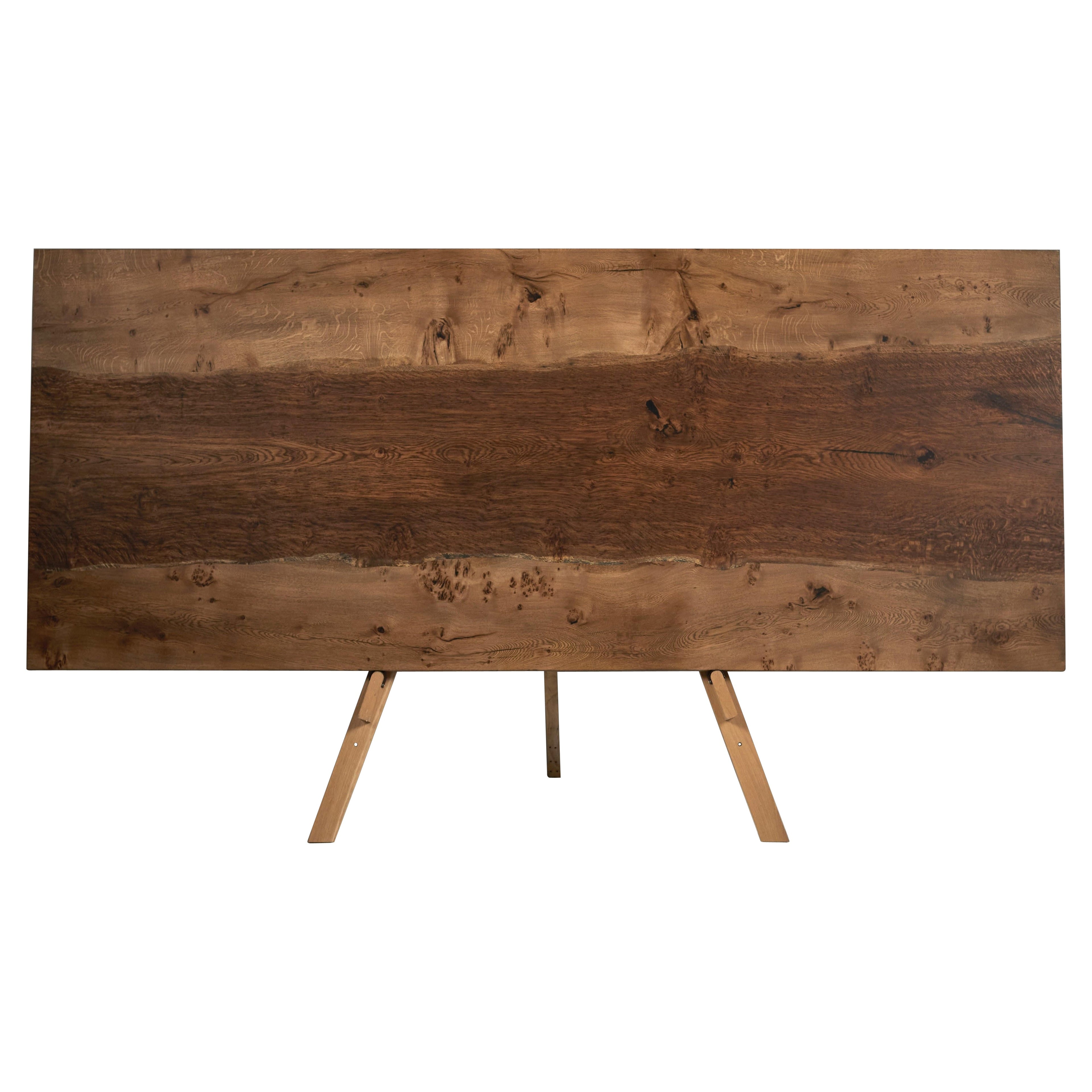 https://a.1stdibscdn.com/extendable-oak-table-with-central-brown-oak-inset-top-by-jonathan-field-for-sale-picture-2/f_28993/f_476698921763924731313/47617552_datamatics.jpg
