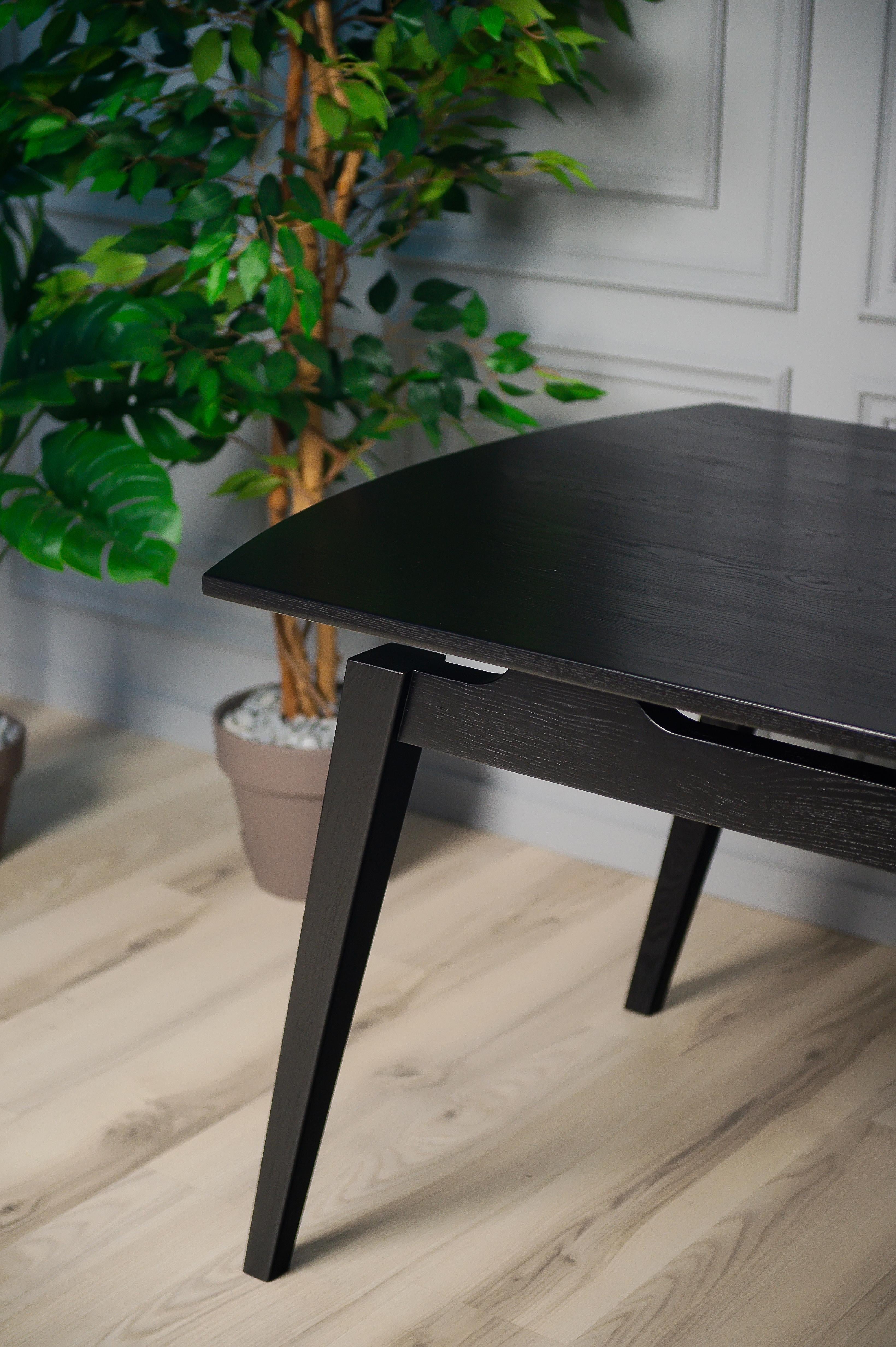 https://a.1stdibscdn.com/acline-black-wood-dining-table-for-sale-picture-4/f_82682/f_330514421677685486078/480_master.jpg