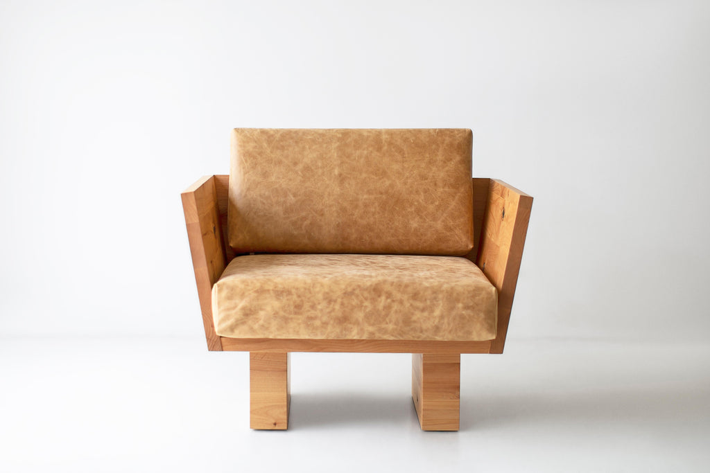 https://a.1stdibscdn.com/bertu-arm-chair-suelo-modern-leather-arm-chair-alder-natural-for-sale-picture-3/f_9720/f_465307121756998871117/48194386_modern_leather_arm_chair_40013961_master.jpg