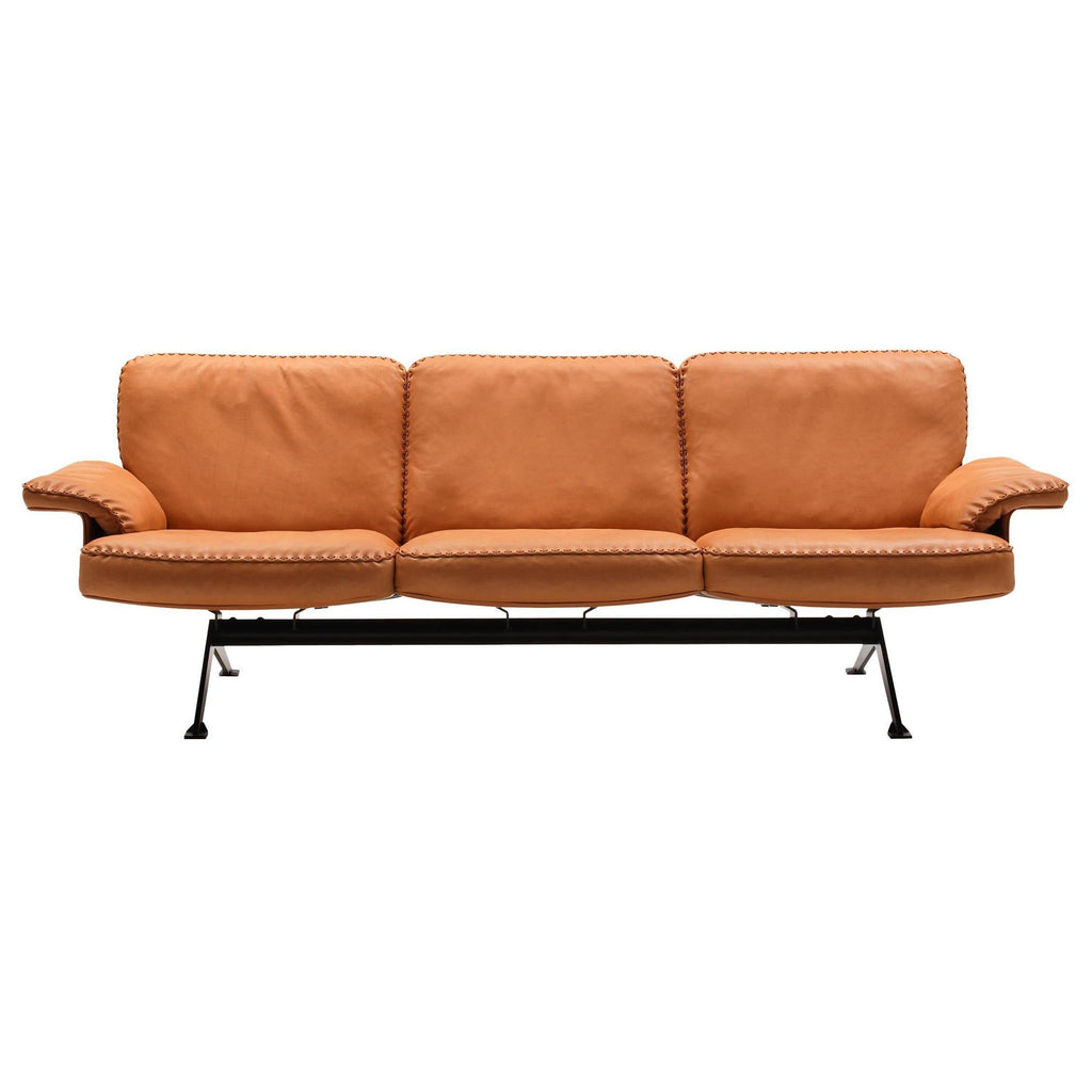 https://a.1stdibscdn.com/de-sede-ds-31-sofa-in-teak-leather-upholstery-by-antonella-scarpitta-for-sale/1121189/f_485470221769695887358/48547022_datamatics.jpg