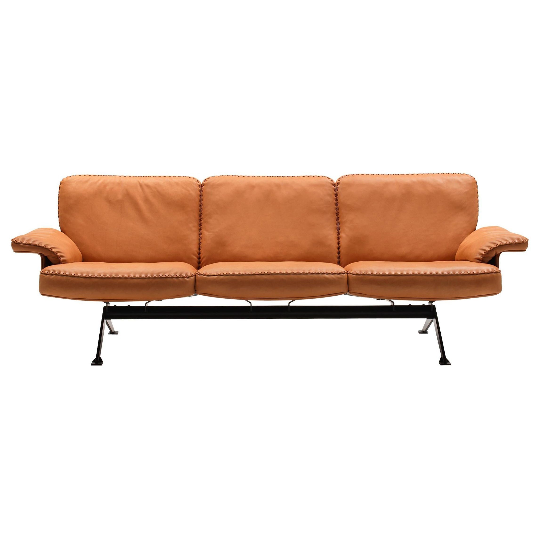 https://a.1stdibscdn.com/de-sede-ds-31-sofa-in-teak-leather-upholstery-by-antonella-scarpitta-for-sale/1121189/f_485470221769695887358/48547022_datamatics.jpg