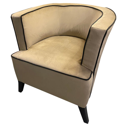 https://a.1stdibscdn.com/italian-contemporary-light-creamy-velvet-and-black-wood-bucket-armchair-for-sale/1121189/f_485548821769697001463/48554882_datamatics.jpg