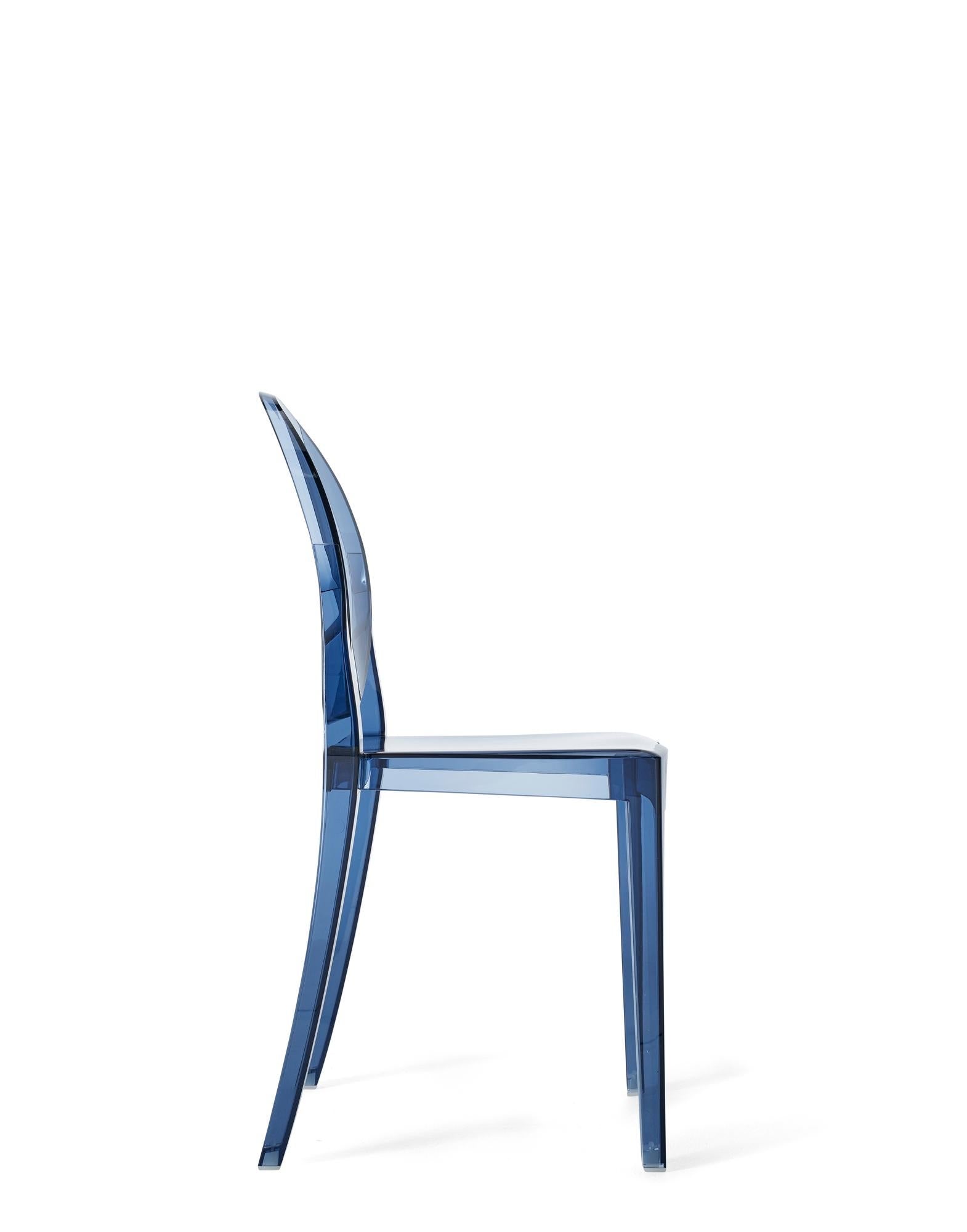 https://a.1stdibscdn.com/set-of-2-kartell-victoria-ghost-chairs-in-powder-blue-by-philippe-starck-for-sale-picture-3/f_45362/f_242647321624383704176/4857Z4_3_master.jpg