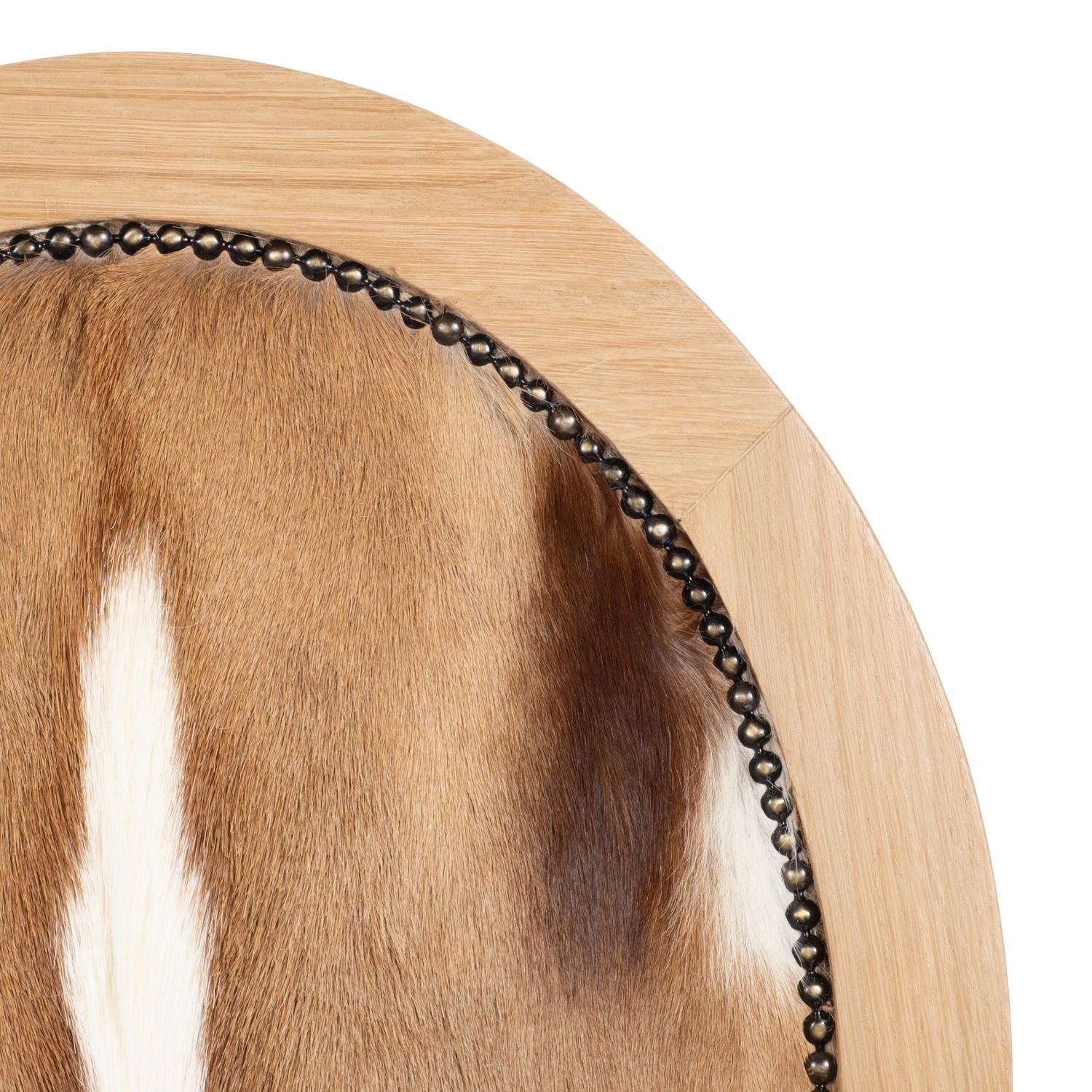 https://a.1stdibscdn.com/chair-springbok-hide-manhattan-for-sale-picture-2/f_67102/f_346157721685986107911/4984_Ngala060222_551_master.jpg