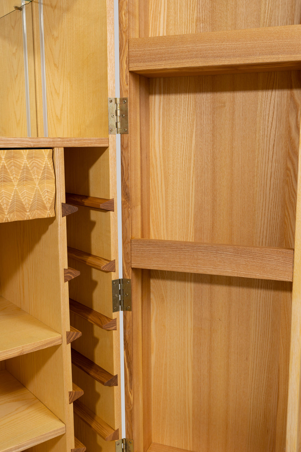 https://a.1stdibscdn.com/natural-solid-wood-bar-cabinet-for-sale-picture-4/f_82682/f_330531421677689377134/4U2A0907_master.jpg
