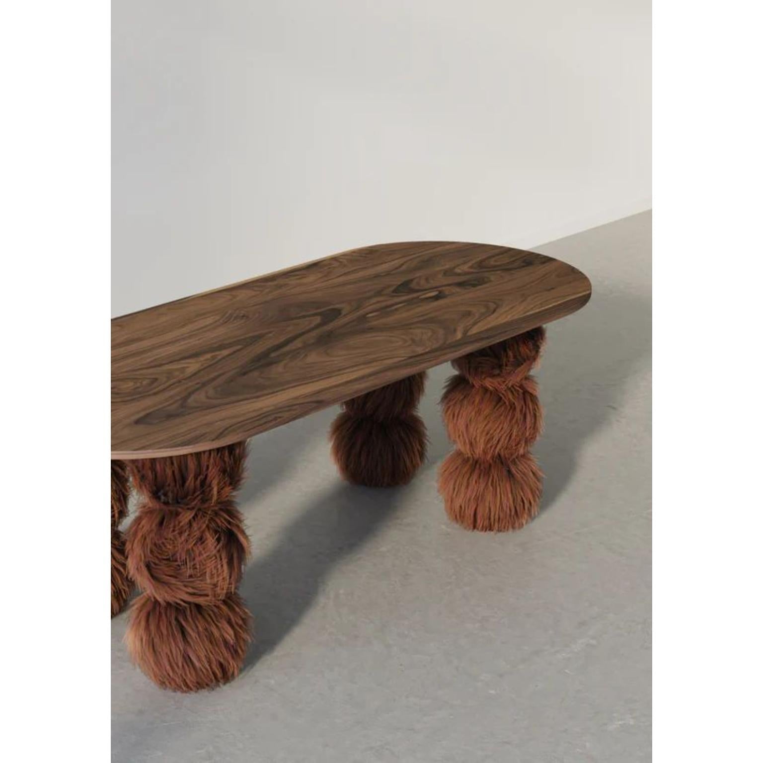 https://a.1stdibscdn.com/worlds-fluffiest-sphere-table-in-fur-liquid-aluminum-by-hegi-design-house-for-sale-picture-6/f_12192/f_483525421768570121831/4_576x832_master.jpg