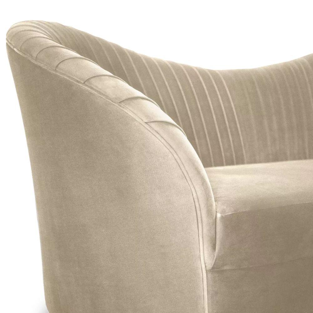 https://a.1stdibscdn.com/kelly-sofa-for-sale-picture-4/f_74772/f_425905121733328309664/4_master.jpg