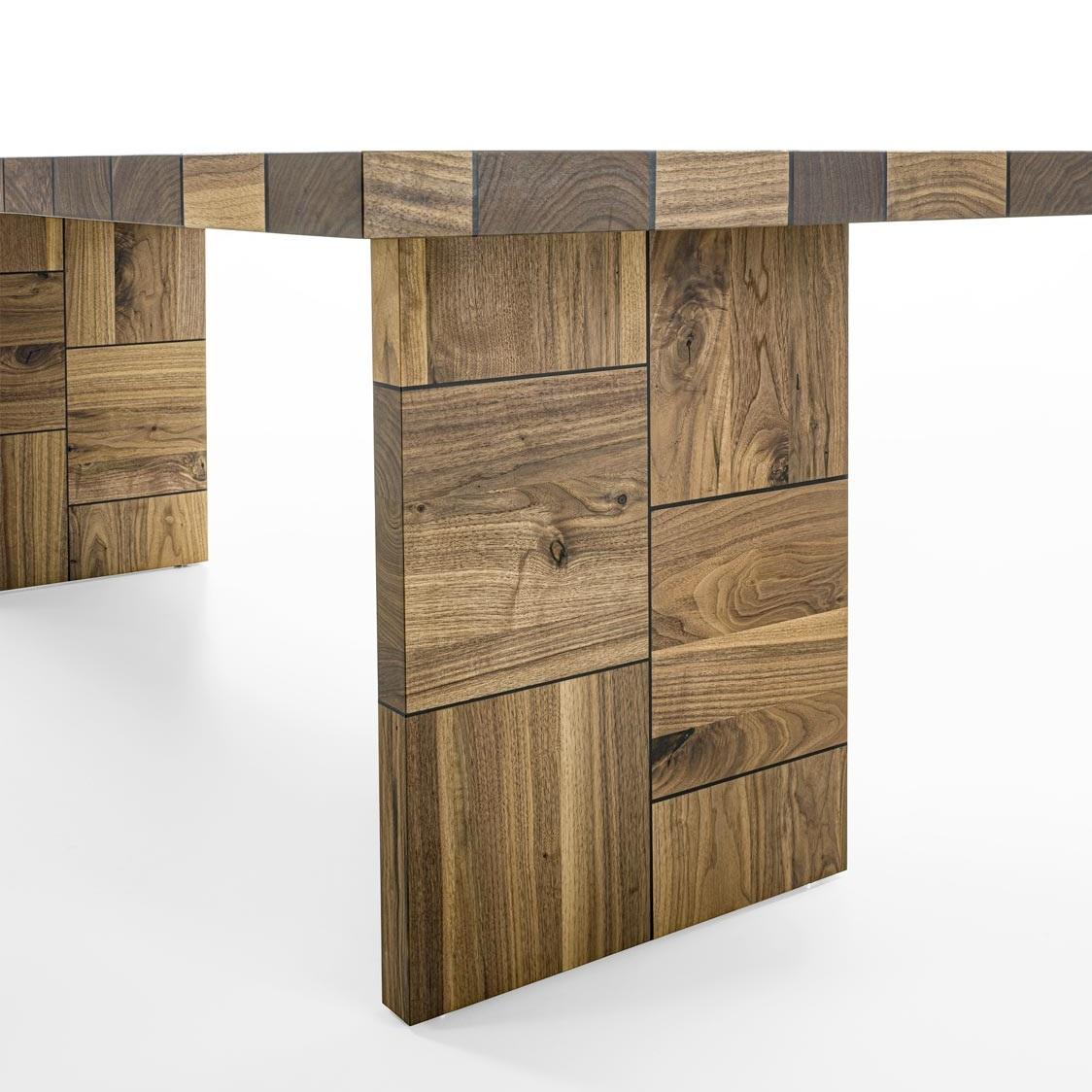 https://a.1stdibscdn.com/riva-1920-architectural-dining-table-reclaimed-walnut-black-resin-for-sale-picture-4/f_27693/f_479975221765796962309/4_master.jpg