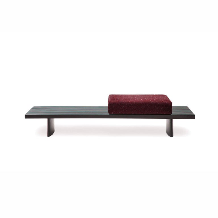 https://a.1stdibscdn.com/charlotte-perriand-refolo-modular-sofa-wood-and-black-leather-by-cassina-for-sale-picture-14/f_14272/f_284298421651142835468/4_master.jpg?width=768