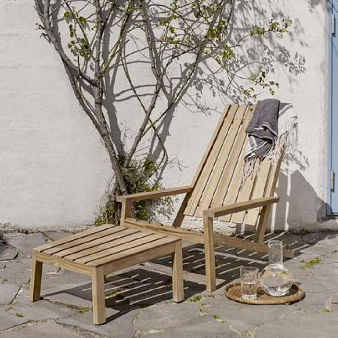 https://a.1stdibscdn.com/stine-weigelt-outdoor-between-lines-teak-lounge-chair-for-skagerak-for-sale-picture-4/f_14472/f_342701921684003130054/4_master.jpg