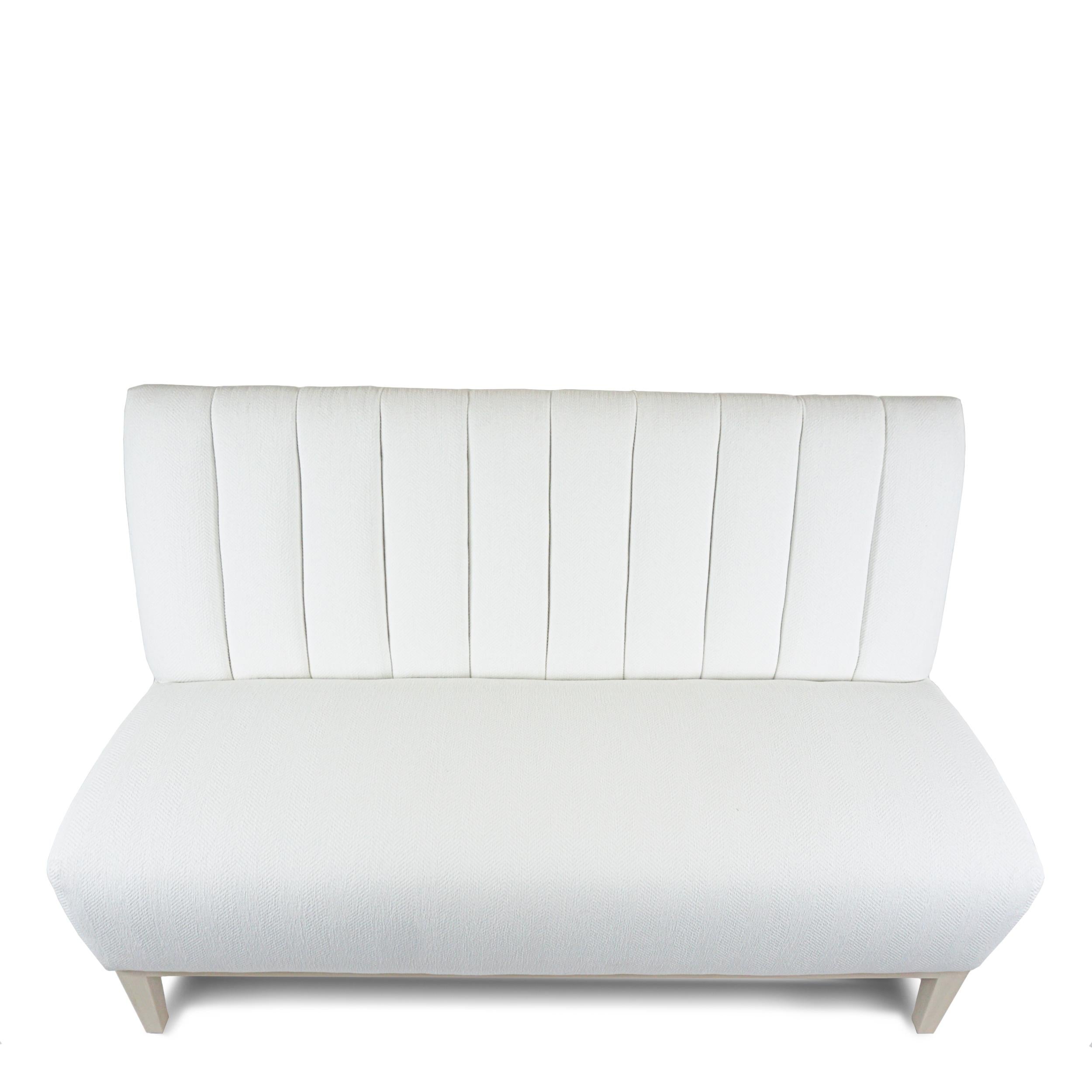 https://a.1stdibscdn.com/channel-tufted-banquette-sofa-for-sale-picture-4/f_21233/1612543672950/4_master.jpg
