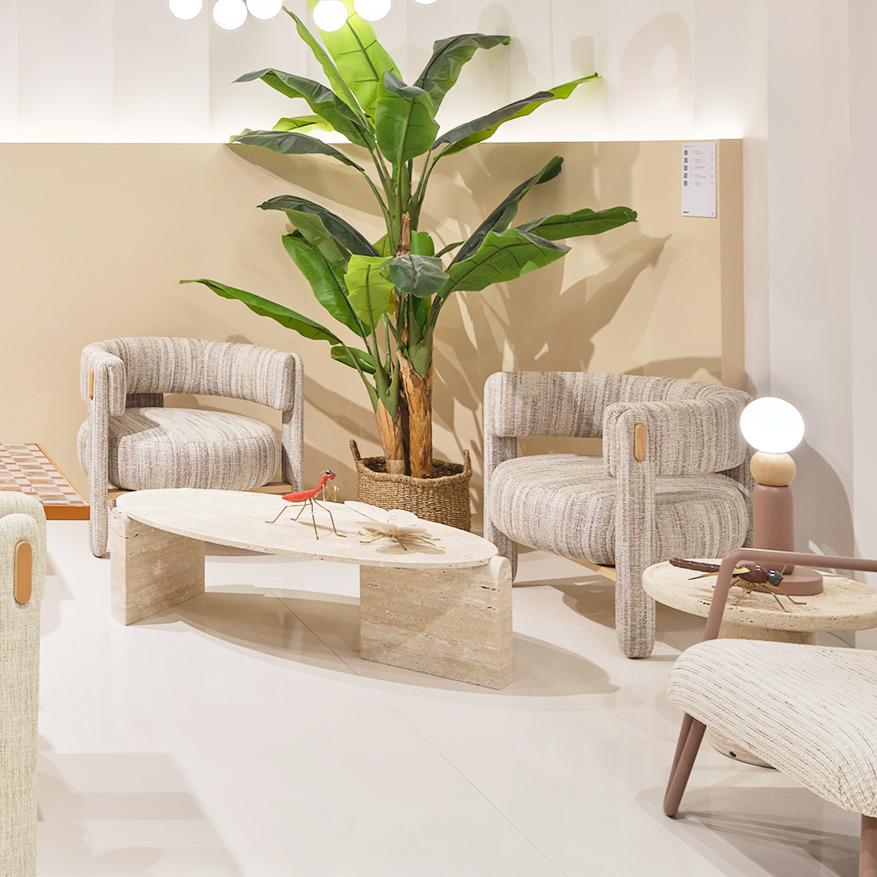 https://a.1stdibscdn.com/choux-armchair-with-gilman-shingle-fabric-and-fabric-applications-for-sale-picture-7/f_40973/f_455646321750687300290/4_master.jpg