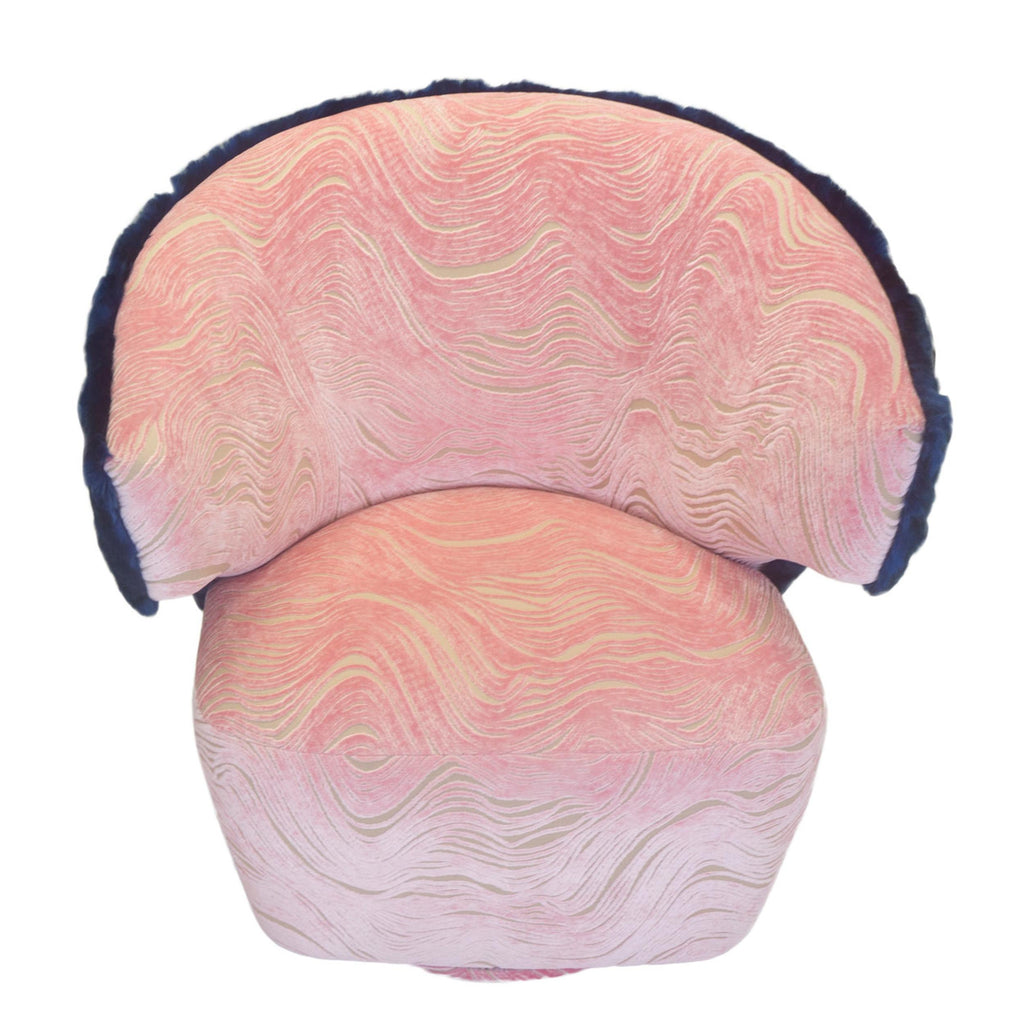 https://a.1stdibscdn.com/modern-winged-swivel-chair-with-pink-cut-velvet-and-cobalt-faux-fur-for-sale-picture-4/f_21233/f_223742321612286679981/4_master.jpg