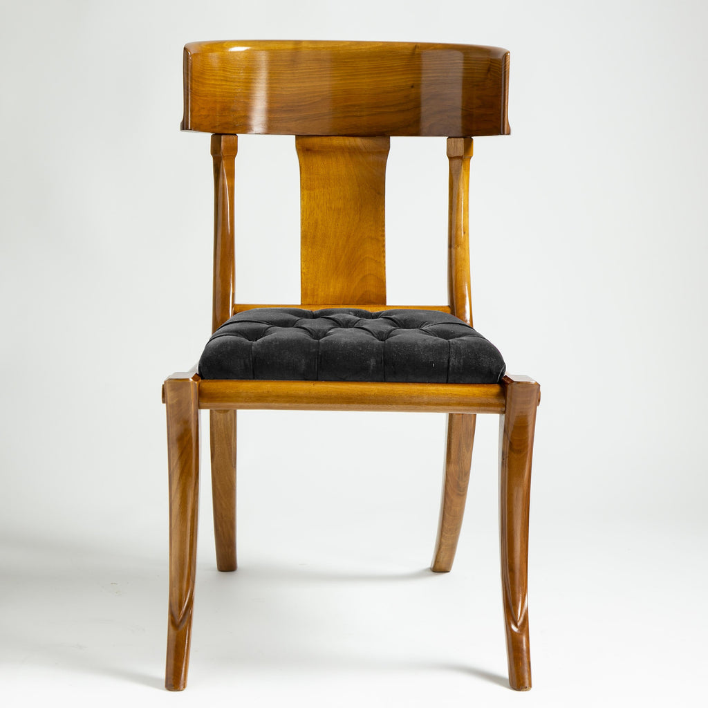 https://a.1stdibscdn.com/klismos-walnut-wood-saber-legs-black-velvet-chairs-customizable-set-of-6-for-sale-picture-3/22569652/f_262557421637743935532/4_master.jpg