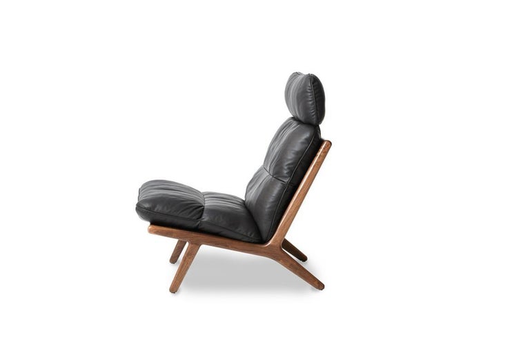 https://a.1stdibscdn.com/de-sede-ds-531-chair-without-armrest-in-black-upholstery-by-de-sede-design-team-for-sale-picture-4/22569652/f_324460521674812776908/4_master.jpg?width=768