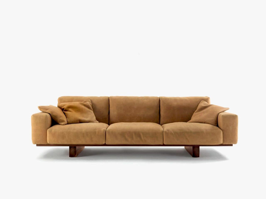 https://a.1stdibscdn.com/leather-sofa-with-walnut-frame-riva-1920-utah-sofa-for-sale-picture-2/f_105752/f_489486221771879981616/4_master.jpeg