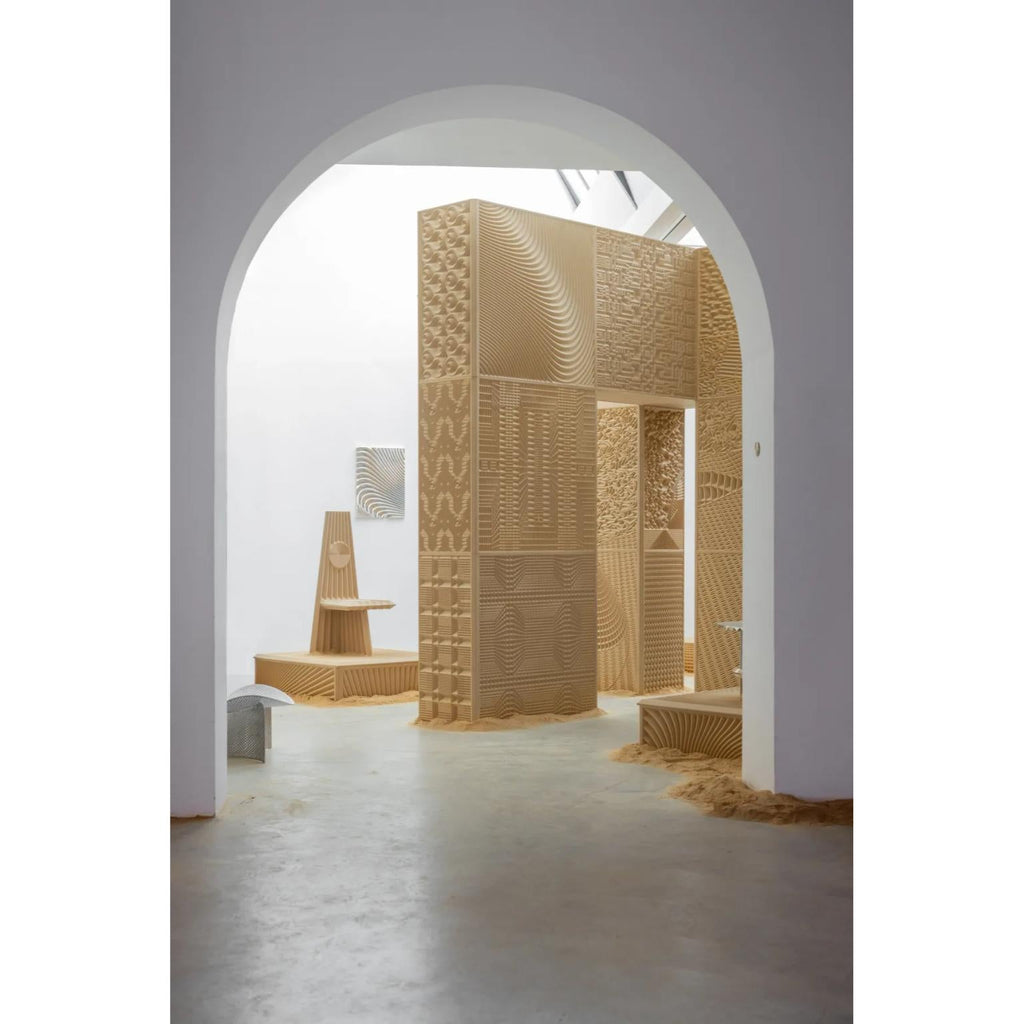 https://a.1stdibscdn.com/deus-ex-machina-queen-chair-in-bio-based-uncoated-mdf-by-arno-hoogland-for-sale-picture-7/f_12192/f_489588621771946749113/4af793eaedf4202e151276559bc91d683bfae0ee_5426x8135_master.jpg