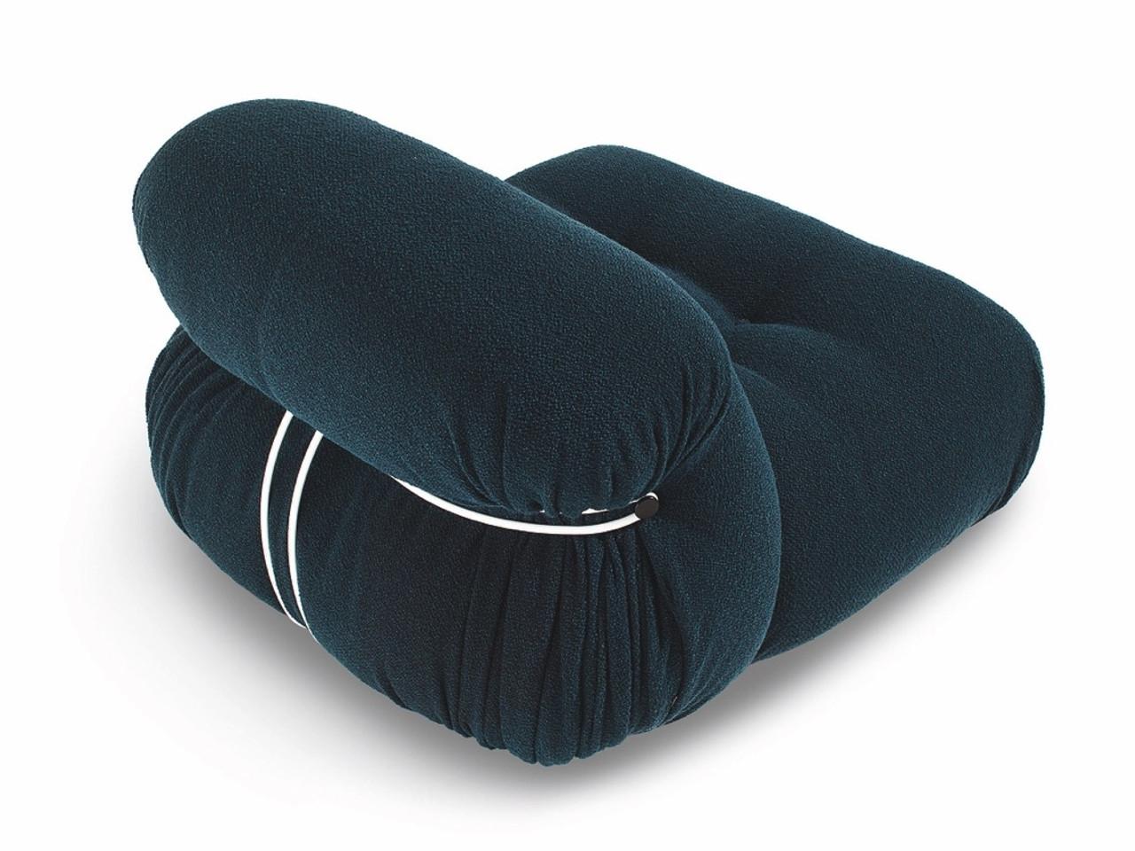 https://a.1stdibscdn.com/soriana-armchair-by-afra-tobia-scarpa-for-cassina-for-sale-picture-10/f_14272/f_381364221706434604946/4b9de53b768a849bc9d22bb4208bc2a47427df6d_chaplins_cassina_soriana_armchair_3_51619_master.jpg