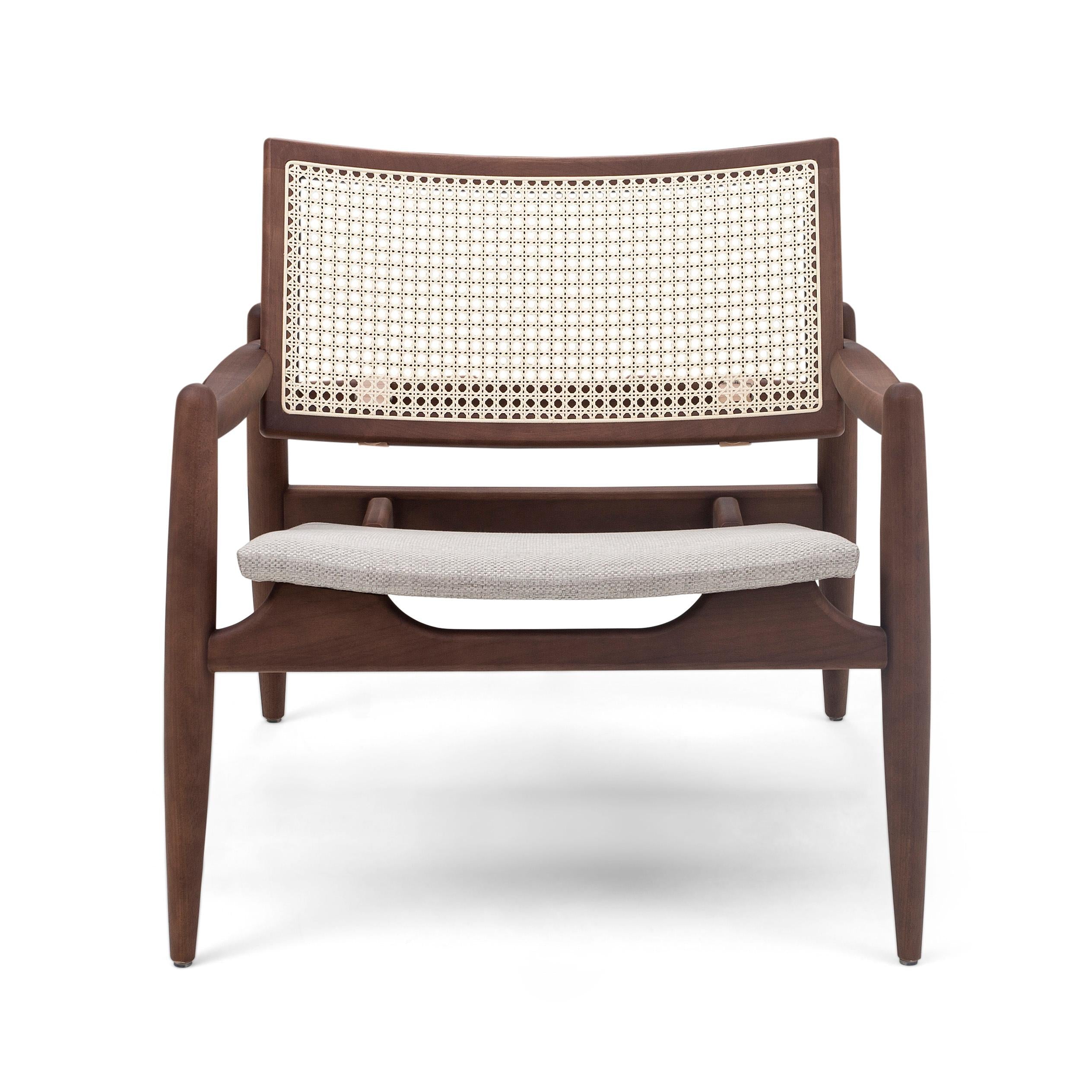 https://a.1stdibscdn.com/soho-curved-cane-back-chair-in-walnut-and-oatmeal-fabric-for-sale-picture-2/f_52822/1608241644773/50092645_MH3870_Soho_149_A_2371_1_master.JPG