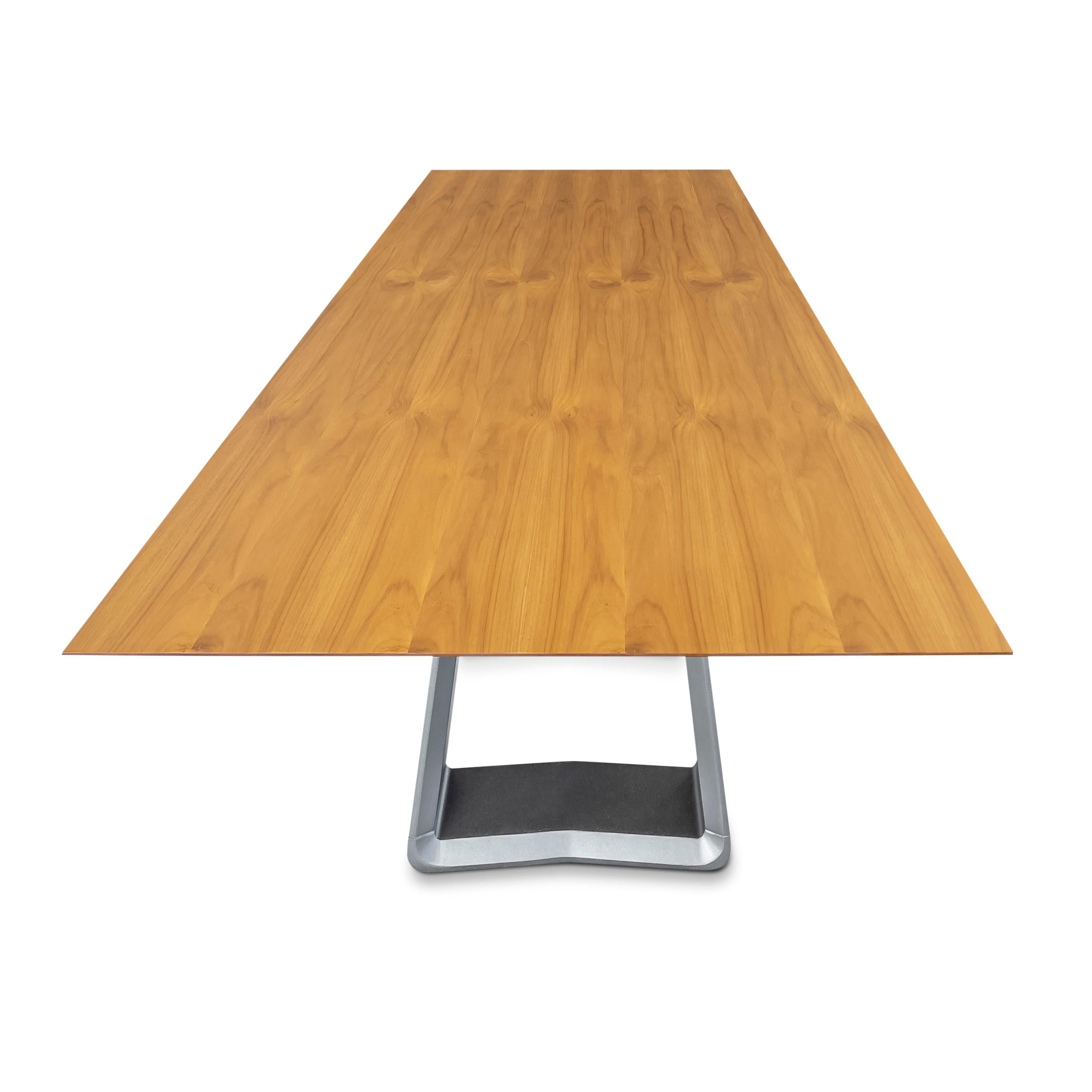 https://a.1stdibscdn.com/wing-98-dining-tables-w-chamfered-teak-top-graphite-painted-solid-wood-base-for-sale-picture-5/f_52822/1611070727747/50094148_Wing_148_087_22_3_master.jpg