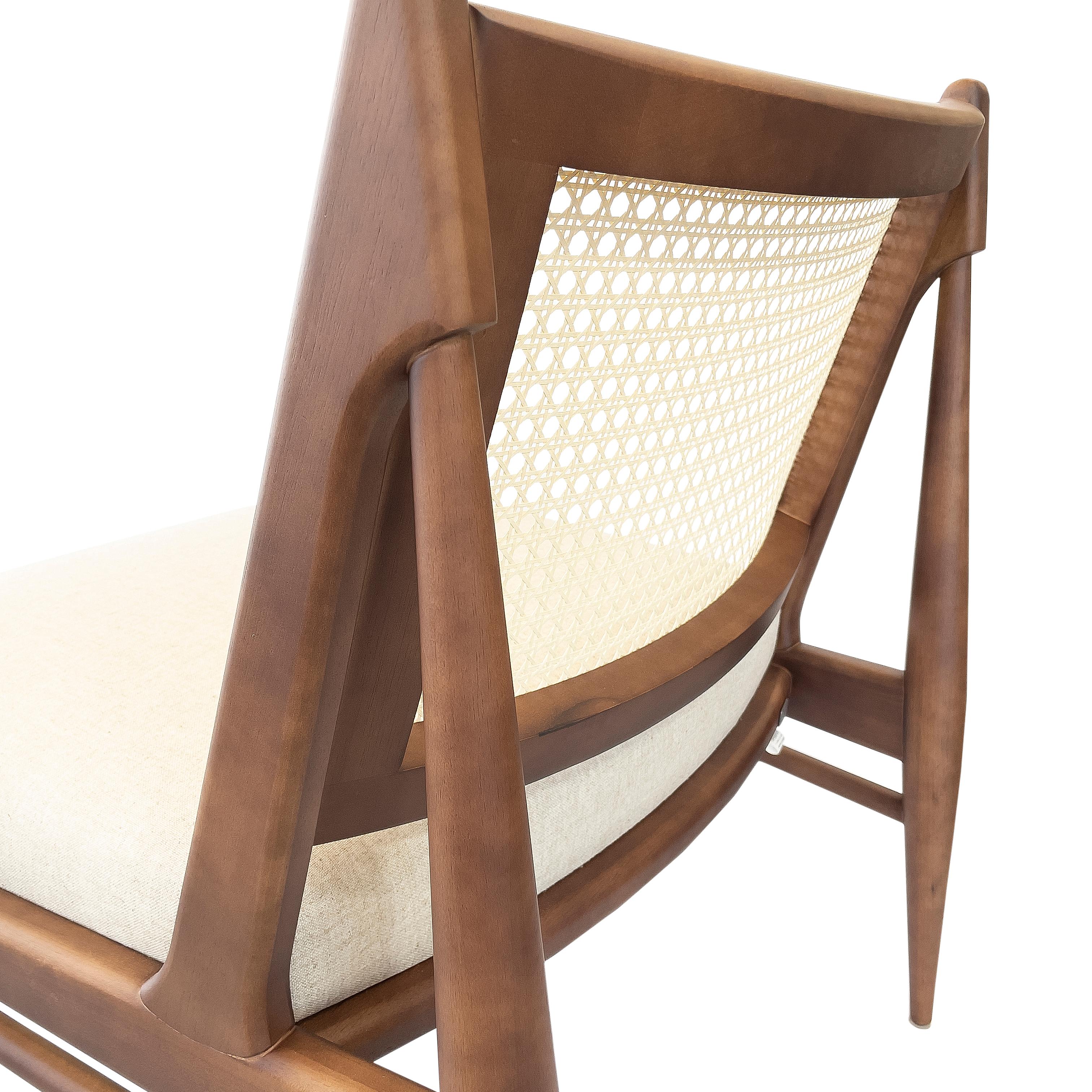 https://a.1stdibscdn.com/donna-cane-back-armchair-in-walnut-with-an-ivory-fabric-seat-for-sale-picture-6/f_52822/f_286055021652214806138/50094405_Donna_149_A_1626_11_master.JPG