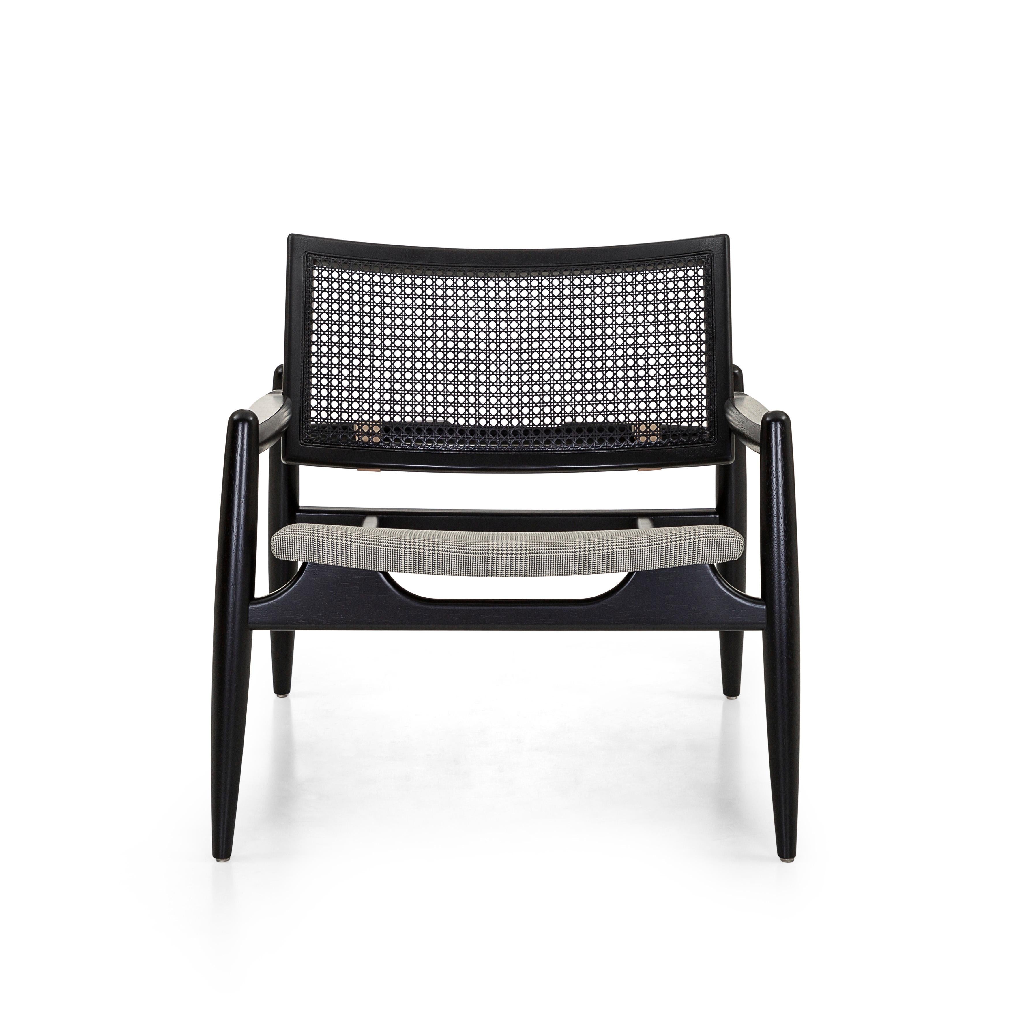https://a.1stdibscdn.com/soho-curved-cane-back-chair-in-black-for-sale-picture-2/f_52822/f_245516221626466688349/50100848_MH_3770_SOHO_077TC_2340_A_01_master.jpg
