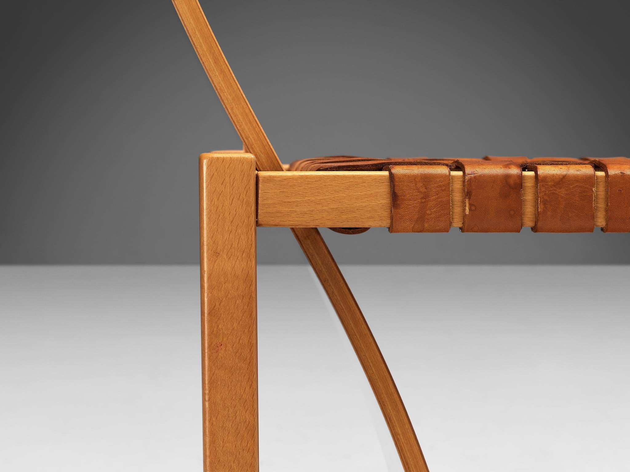https://a.1stdibscdn.com/italian-pair-of-dining-chairs-with-woven-leather-seats-for-sale-picture-5/f_9331/f_399064221717150285377/50112978_11__master.jpg