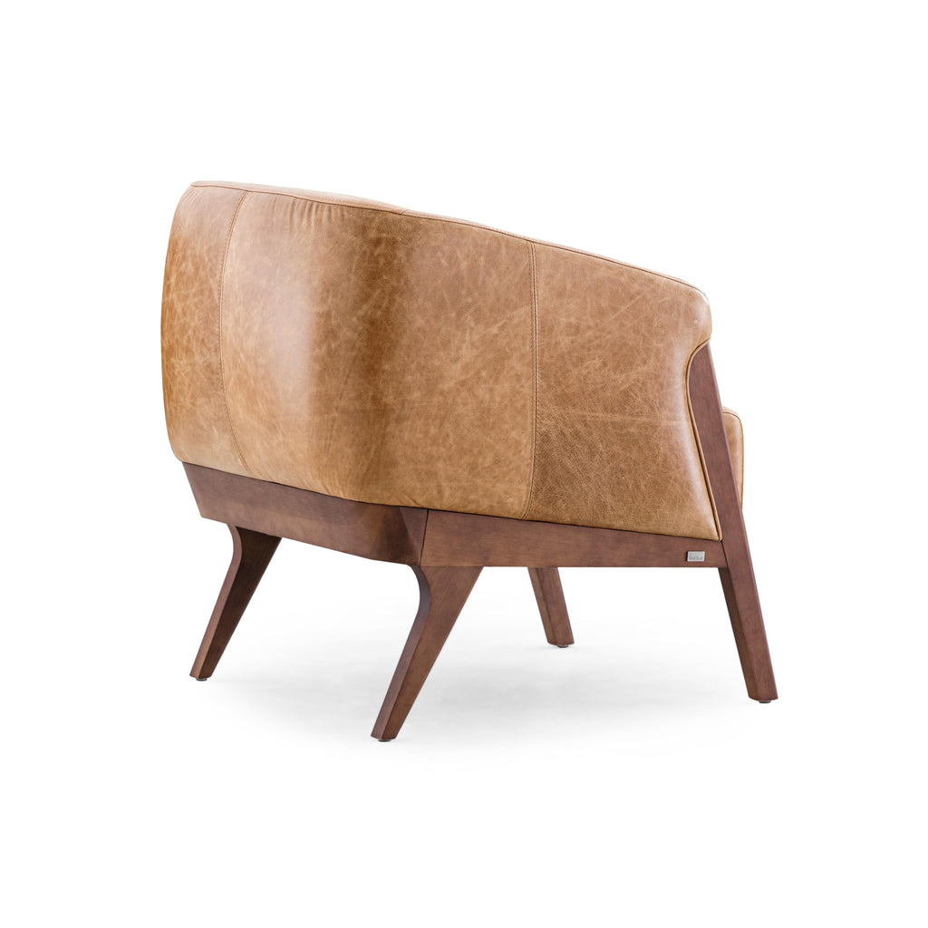 https://a.1stdibscdn.com/abra-armchair-in-brown-leather-and-walnut-finish-for-sale-picture-3/f_52822/f_274326921645137481431/50115308_POLTRONA_MAD_9803_ABRA_2070_COU_G8_149TC_EXP_04_master.JPG