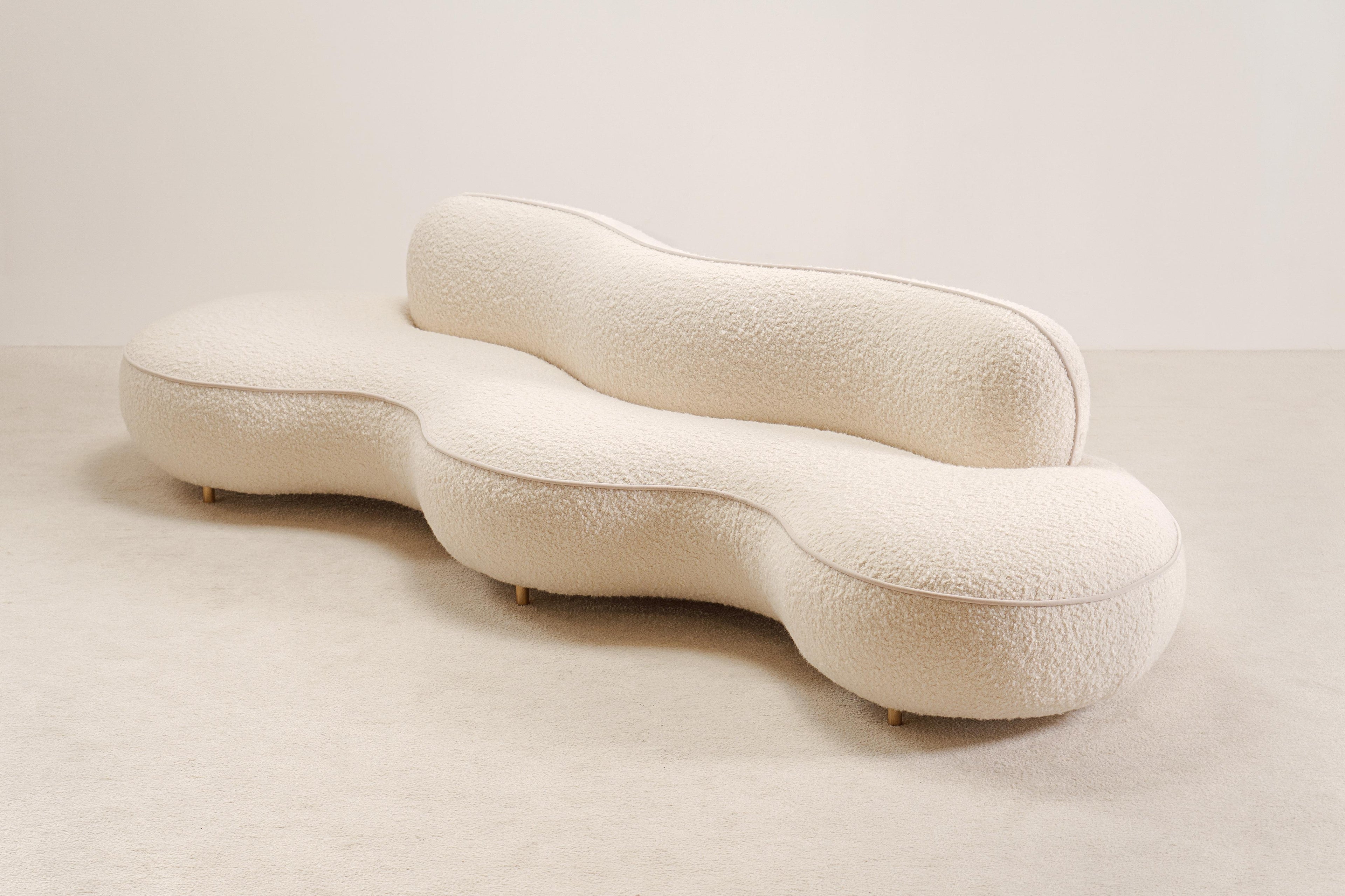 https://a.1stdibscdn.com/jim-sofa-xl-size-by-proisy-studio-for-sale-picture-2/f_15322/f_471842221761309935660/50_master.jpg