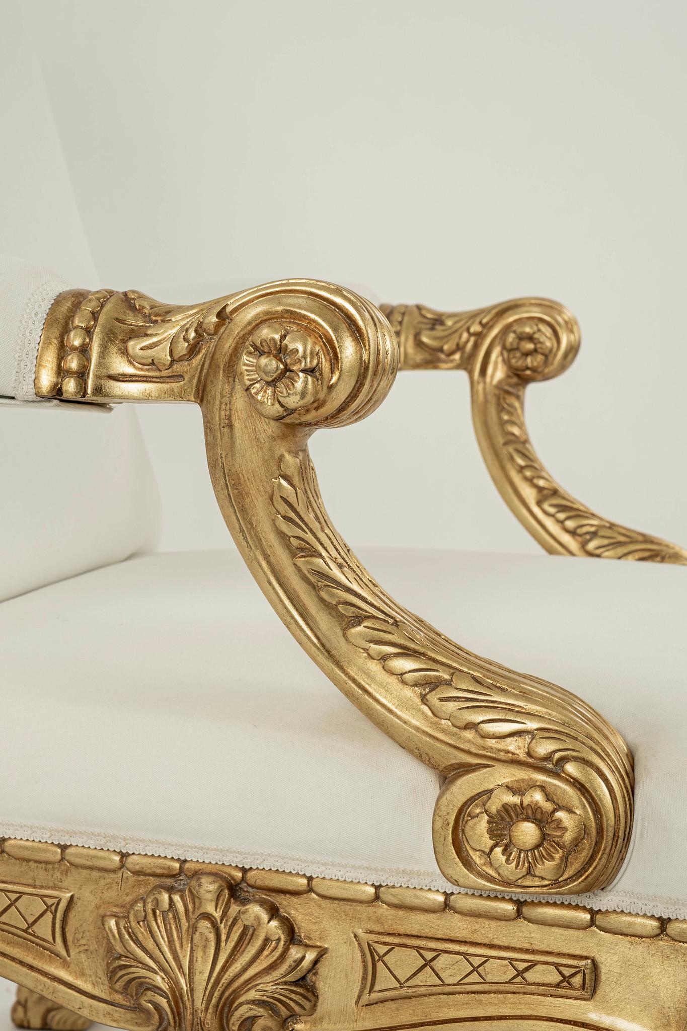 https://a.1stdibscdn.com/george-iii-style-giltwood-armchair-com-for-sale-picture-8/f_10766/f_282762921650285875208/51990437947_c57e6d0a3a_k_master.jpg