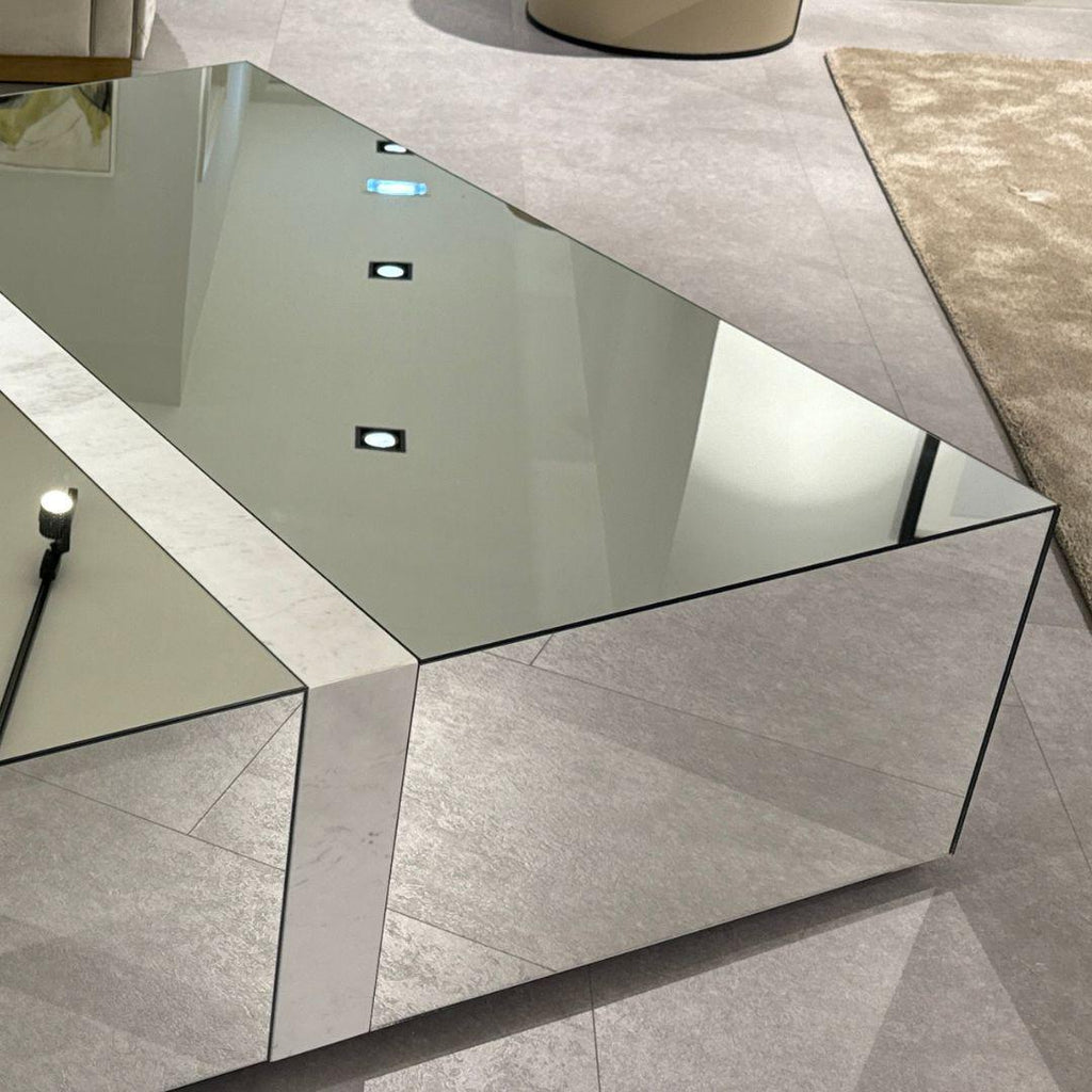 https://a.1stdibscdn.com/legado-coffee-table-mirror-and-white-marble-available-now-for-sale-picture-5/f_52952/f_426055421733486631159/52_master.jpg