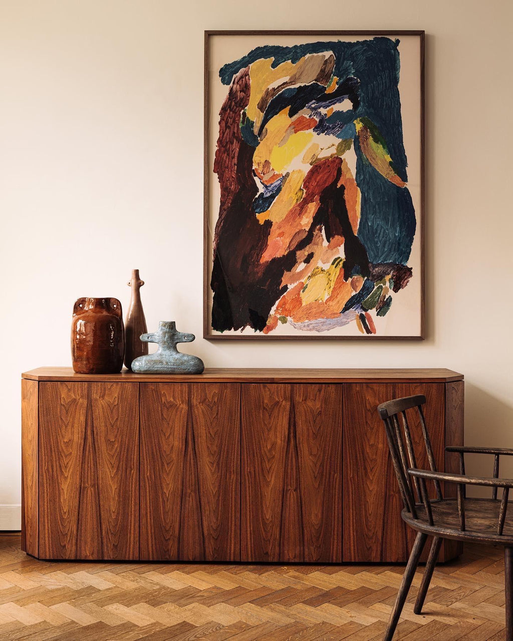 https://a.1stdibscdn.com/winston-server-in-walnut-veneer-with-solid-walnut-designed-by-kevin-frankental-for-sale-picture-7/f_59512/f_261735821680684242015/53B992EF_E753_492D_BF8C_07EFA0623D4A_master.JPG