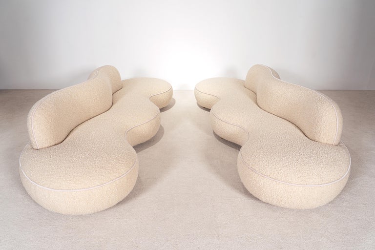 https://a.1stdibscdn.com/pair-of-jim-sofas-xl-size-by-proisy-studio-for-sale-picture-5/f_15322/f_471841821761309738334/53_master.jpg?width=768