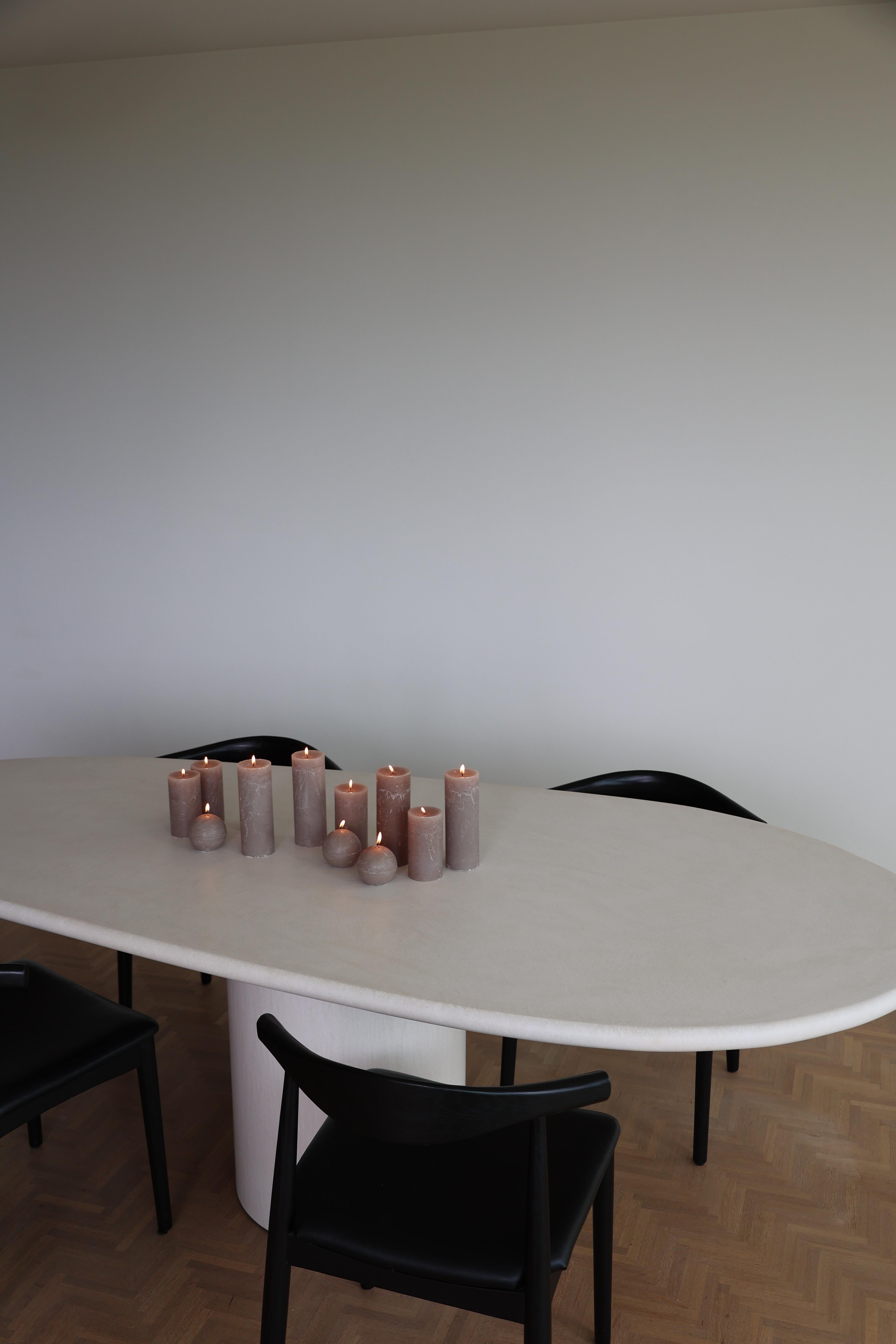 https://a.1stdibscdn.com/asami-dining-table-by-kasanai-for-sale-picture-10/f_12192/f_391074921712085909833/557A1918_master.jpg