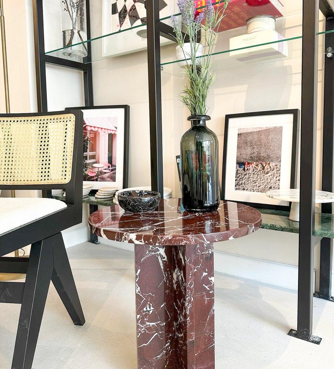 https://a.1stdibscdn.com/red-marble-side-table-red-marble-coffee-table-rosso-levanto-end-table-for-sale-picture-3/f_91932/f_450192321747218961888/5843956013491929705_master.jpg