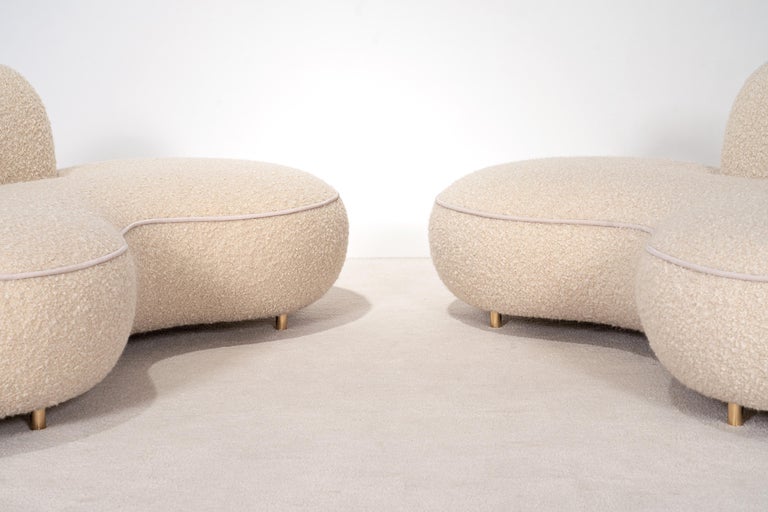 https://a.1stdibscdn.com/pair-of-jim-sofas-xl-size-by-proisy-studio-for-sale-picture-9/f_15322/f_471841821761309741079/59_master.jpg?width=768