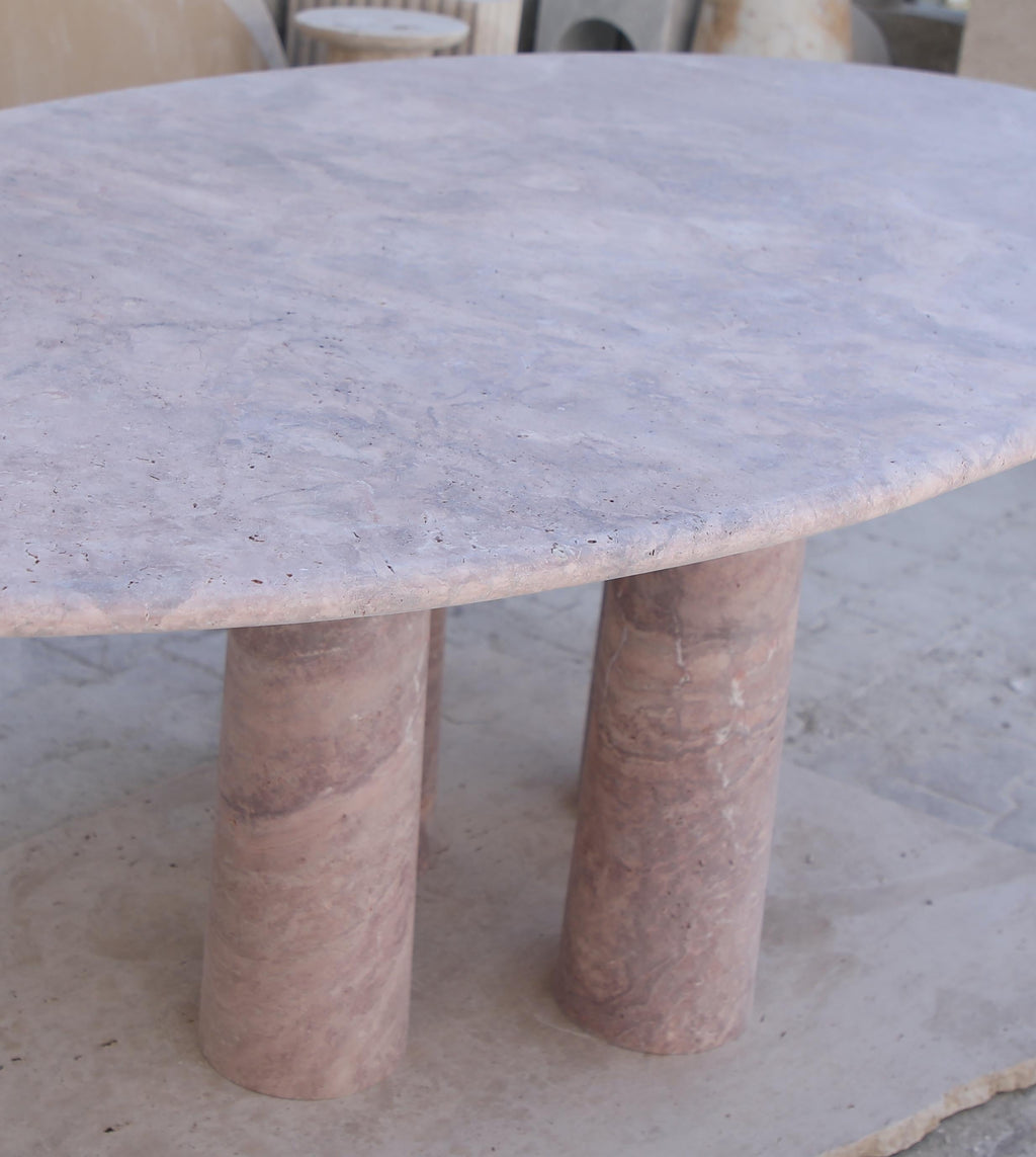 https://a.1stdibscdn.com/oval-red-travertine-dining-table-with-column-legs-in-the-style-of-mario-bellini-for-sale-picture-5/f_80522/f_414106421725967893804/5DIV2423_master.JPG