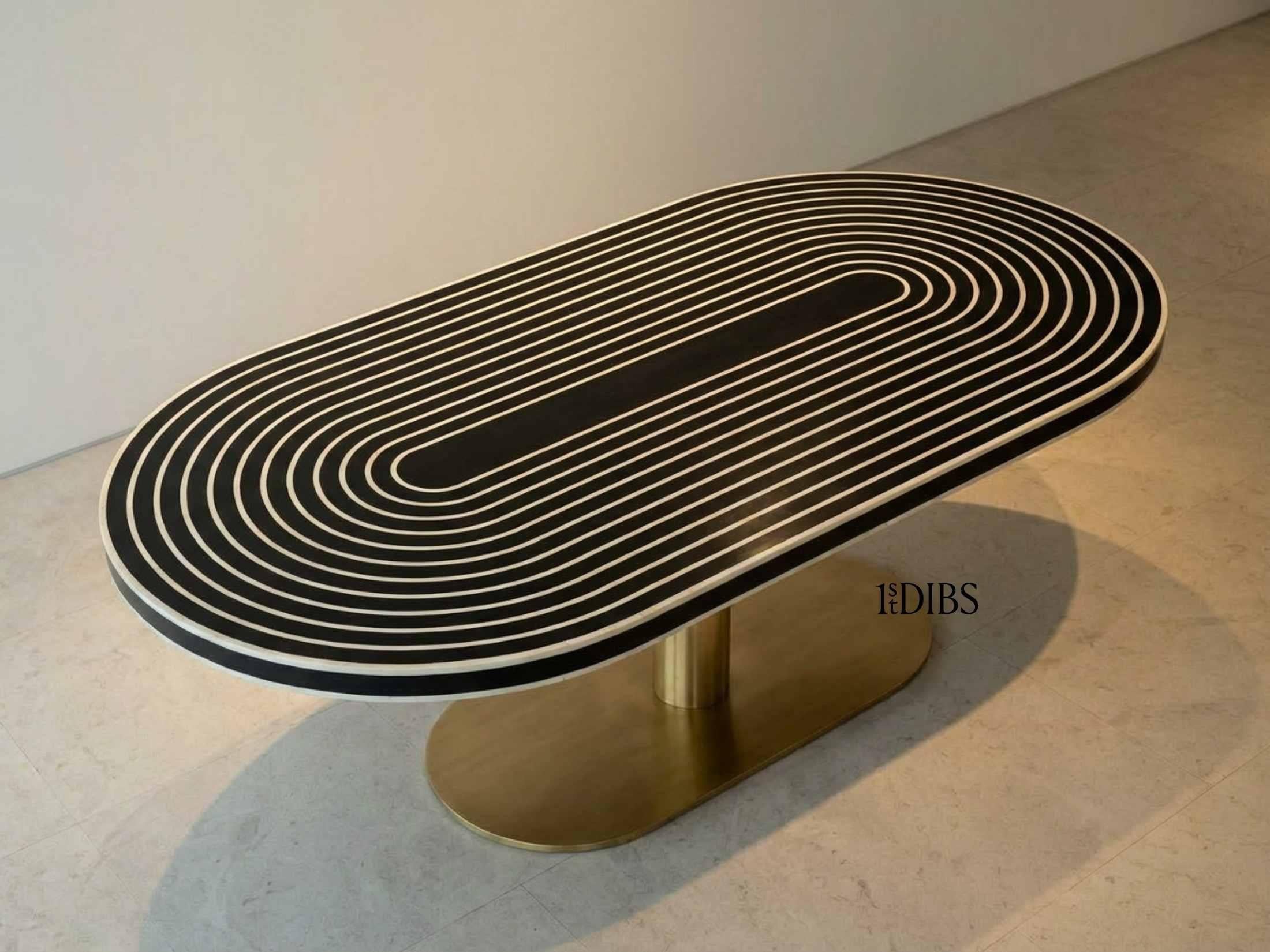 https://a.1stdibscdn.com/orbit-mother-of-pearl-inlay-oval-dining-table-by-house-of-jaipur-for-sale-picture-6/f_97222/f_491810821773250166015/5_master.jpg