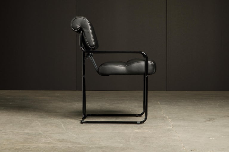 https://a.1stdibscdn.com/six-black-leather-tucroma-chairs-by-guido-faleschini-for-mariani-brand-new-for-sale-picture-5/f_13302/f_394523121714156454192/5_master.jpg?width=768