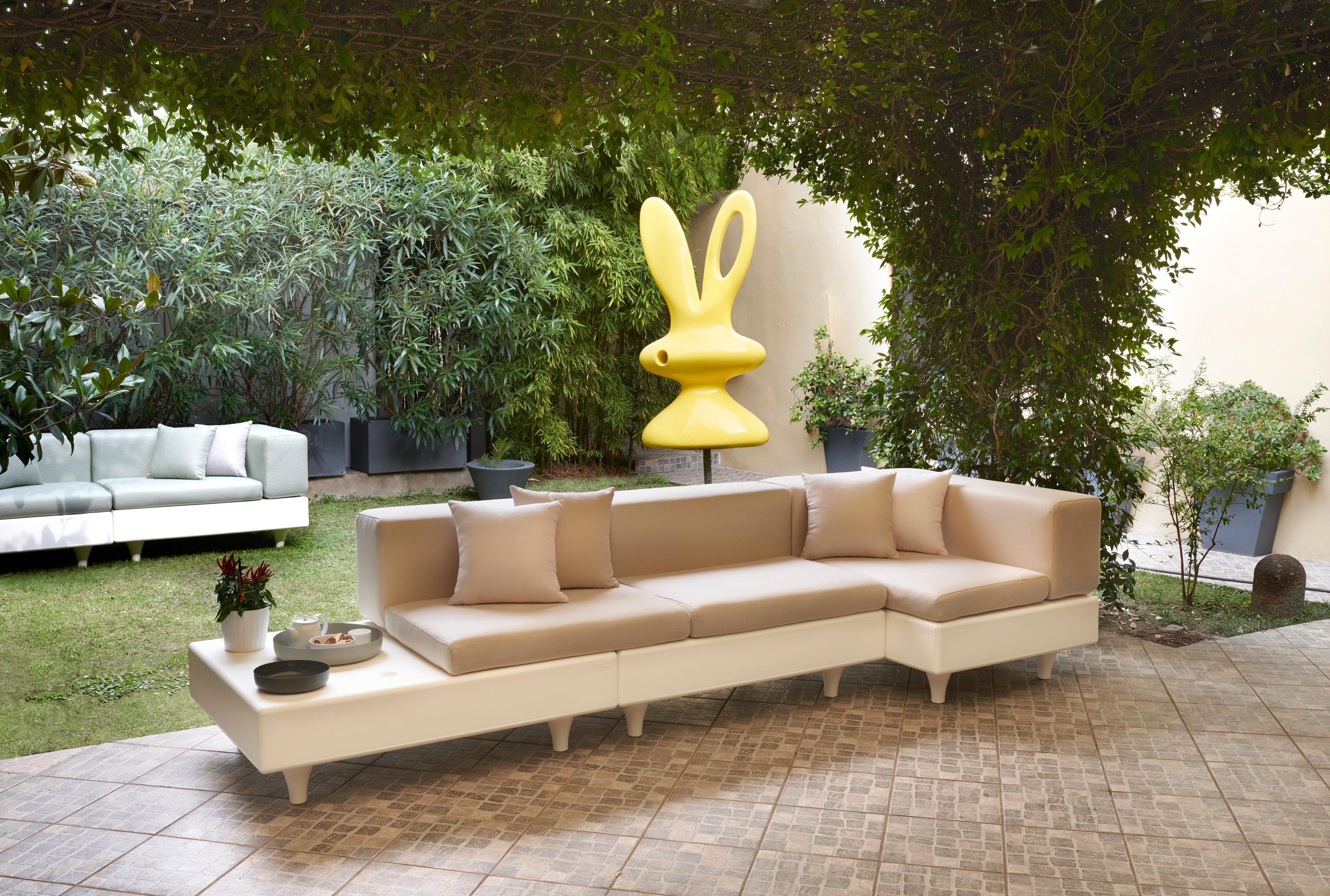 https://a.1stdibscdn.com/chocolate-brown-happylife-sofa-by-bedini-marzano-and-settimelli-for-sale-picture-6/f_12192/f_394315721714061649606/5_master.jpg