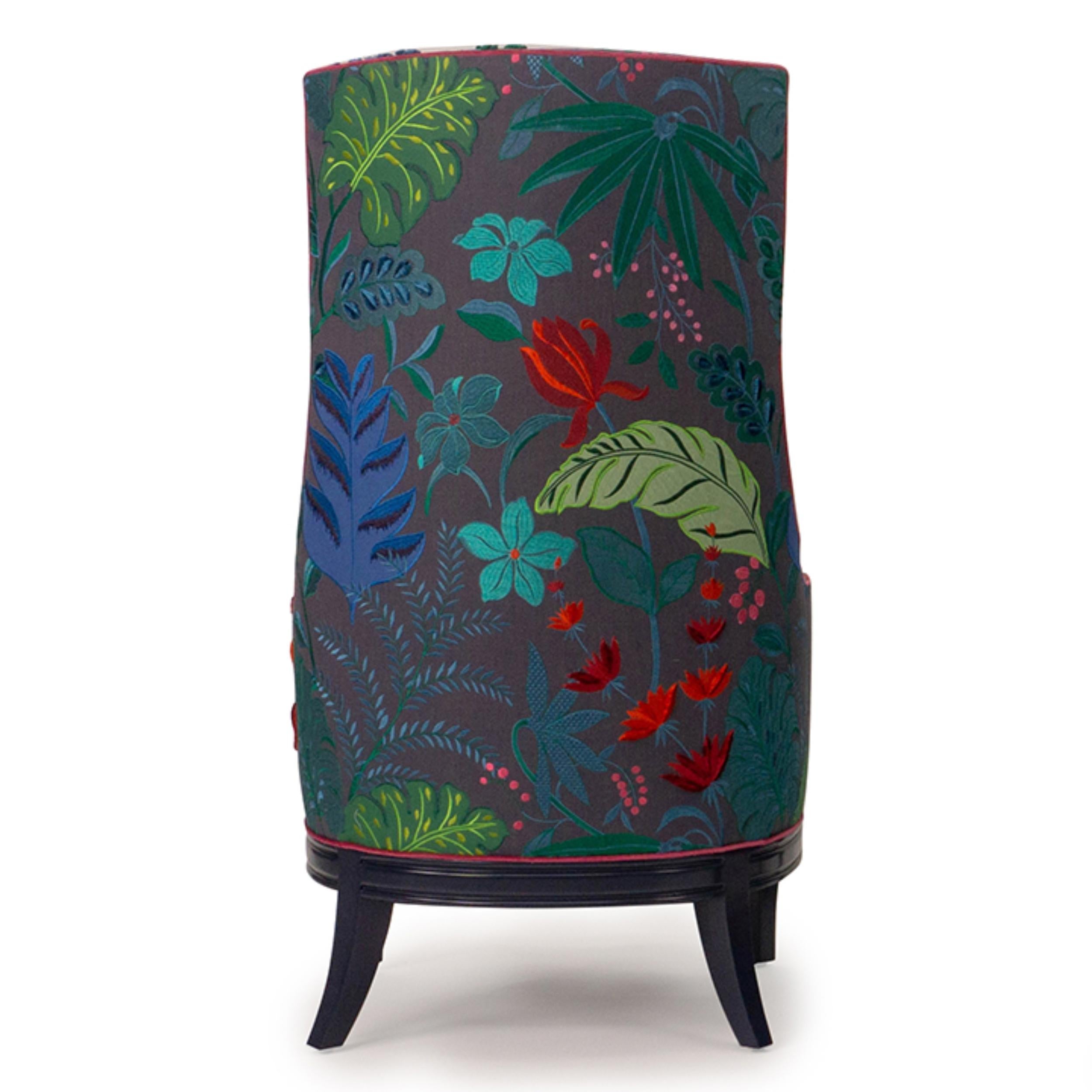 https://a.1stdibscdn.com/high-back-barrel-chair-in-colorful-floral-embroidered-linen-for-sale-picture-5/f_21233/f_224745221612901043157/5_master.jpg