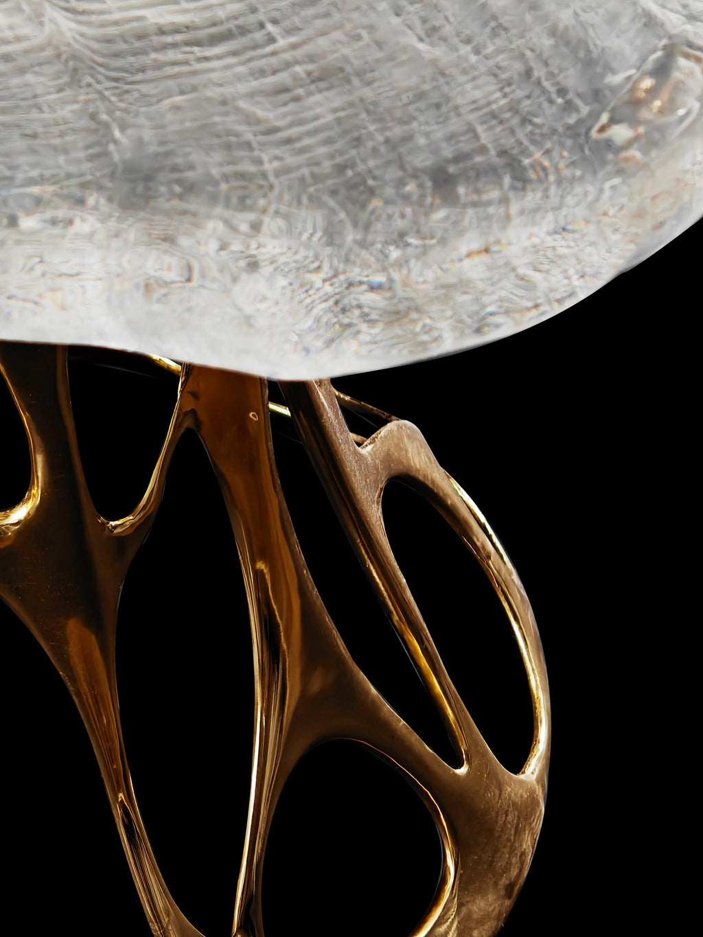 https://a.1stdibscdn.com/contemporary-artistic-brass-armchair-butterfly-illusion-chair-by-gordon-gu-for-sale-picture-13/f_92422/f_366871421753523206591/5_master.jpg