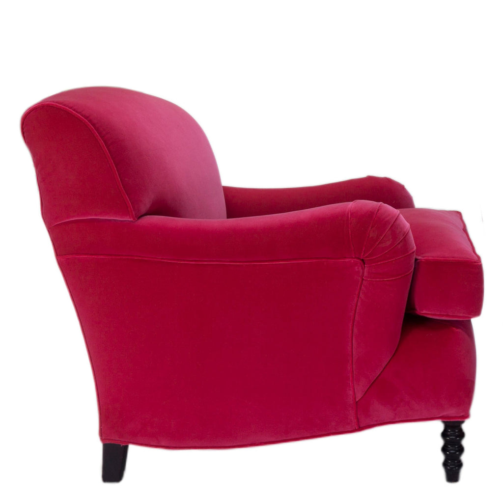 https://a.1stdibscdn.com/contemporary-english-rolled-arm-club-chair-for-sale-picture-5/f_21233/f_224612021612817511217/5_master.jpg