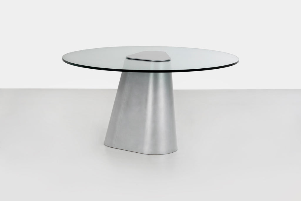 https://a.1stdibscdn.com/sculptural-tm-dining-entry-table-in-wax-polished-formed-aluminum-with-glass-top-for-sale-picture-9/f_31003/1571258764650/5_master.jpg