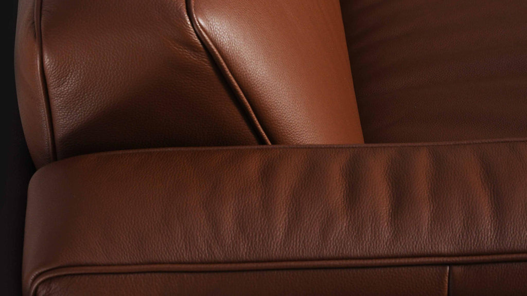 https://a.1stdibscdn.com/de-sede-ds-175-small-two-seat-sofa-in-hazel-upholstery-by-patrick-norguet-for-sale-picture-5/22569652/f_324072021674644255872/5_master.jpg