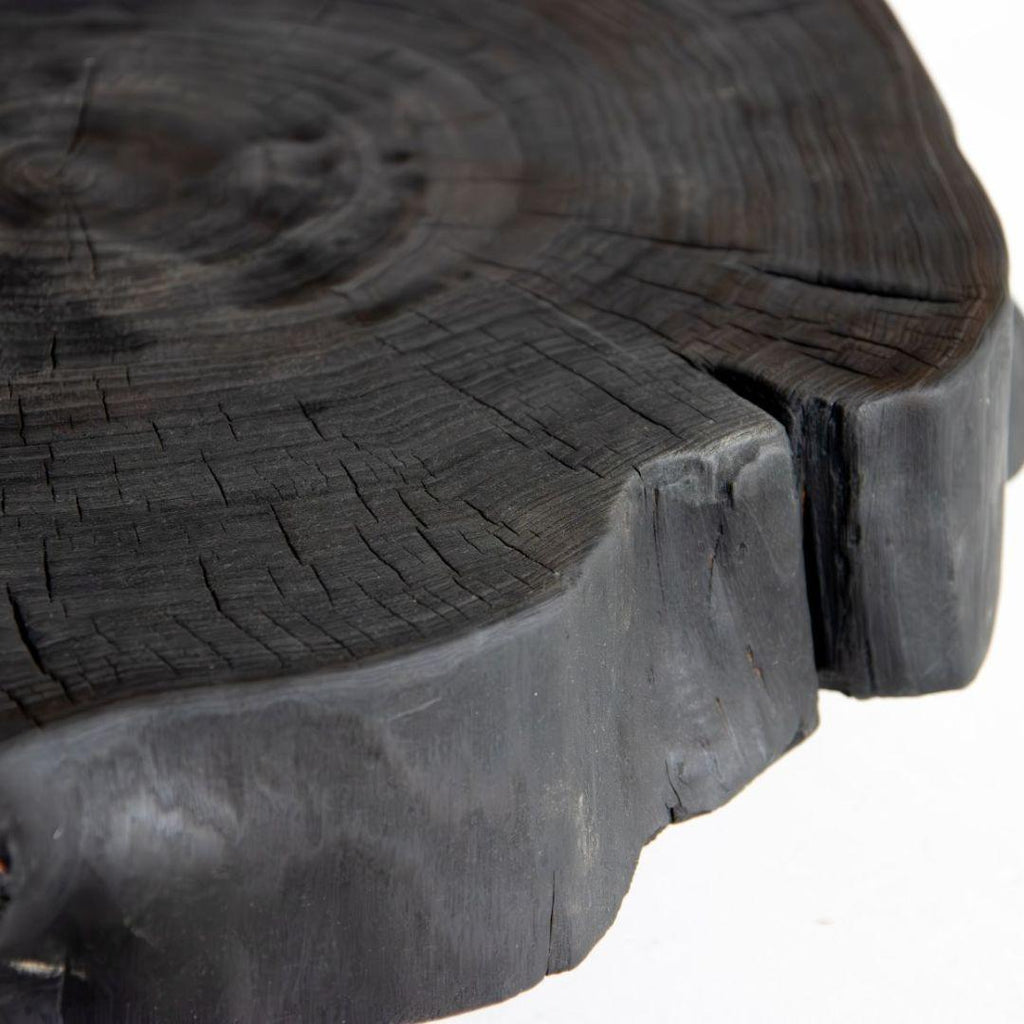 https://a.1stdibscdn.com/ebonised-poplar-trunk-coffee-table-for-sale-picture-4/f_98092/f_396117721715108119880/5_master.jpg